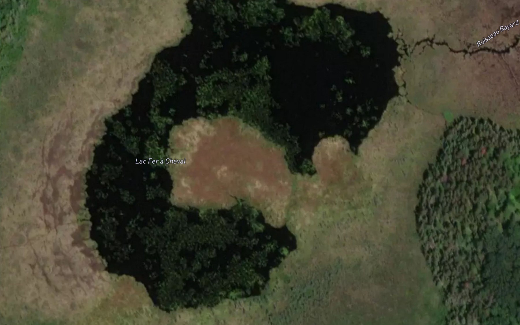 Satellite map of the Lac Fer a Cheval