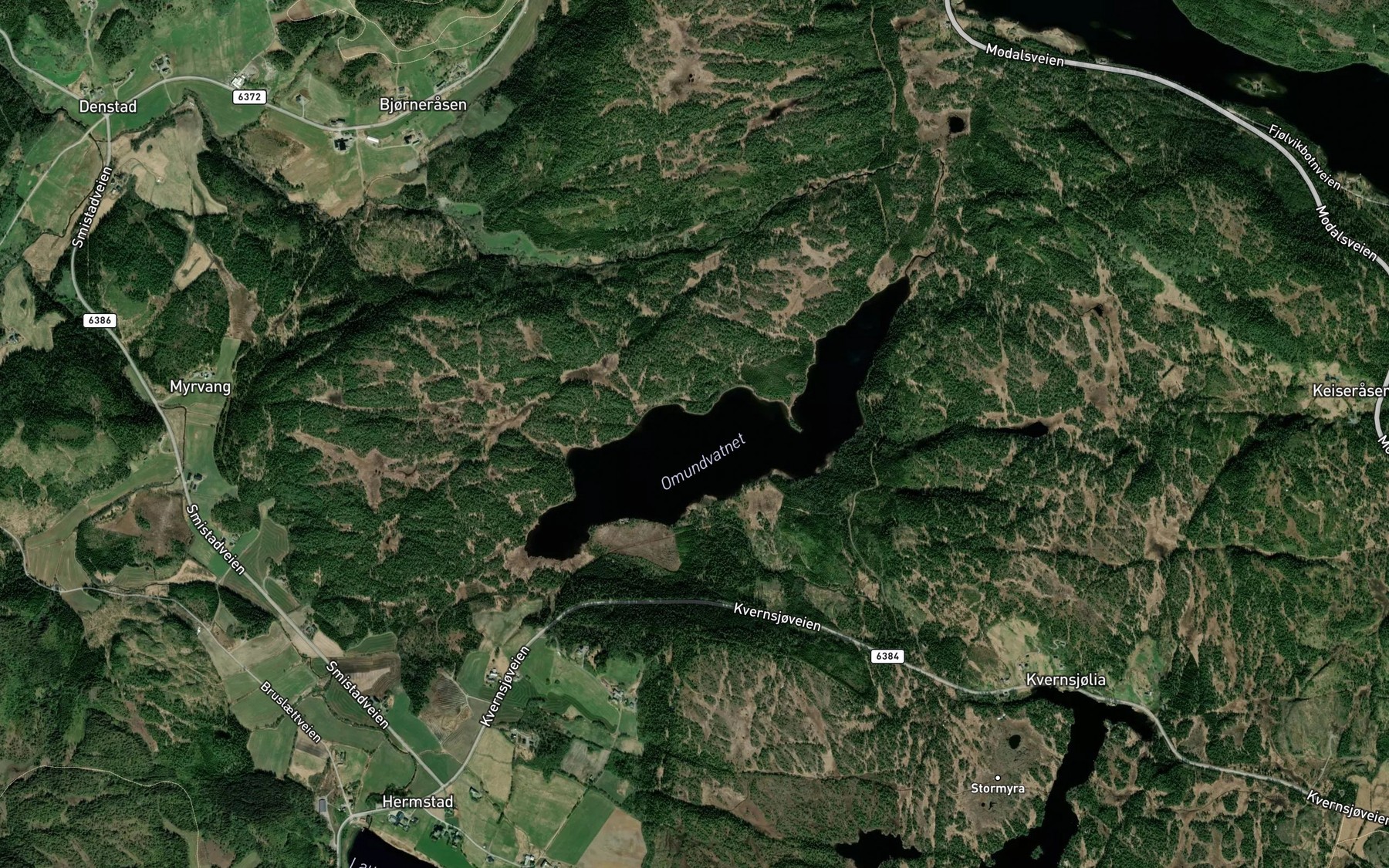 Satellite map of the Almolvatnet