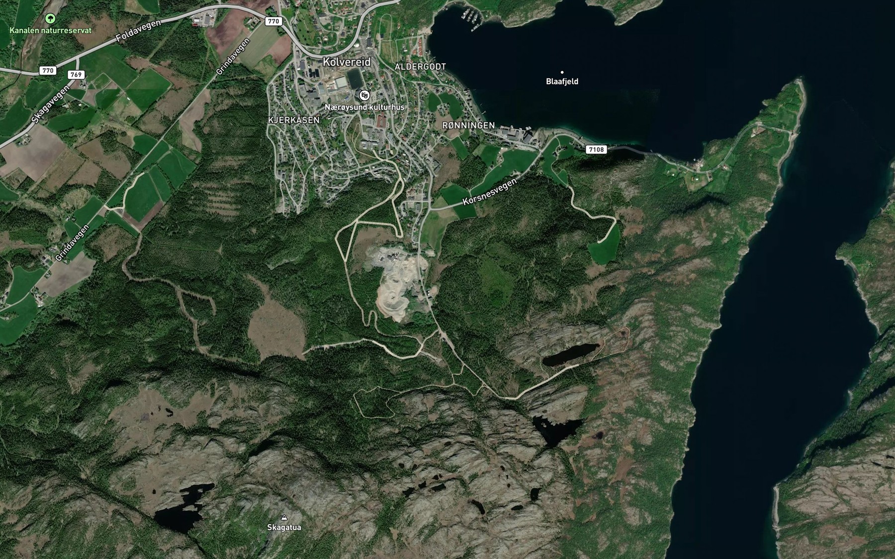 Satellite map of the Oyrelva