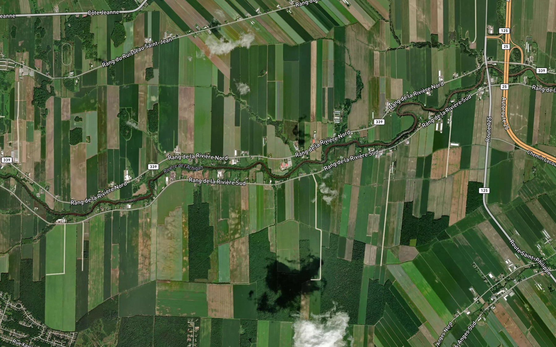 Satellite map of the Cours d'eau Lebeau-Locas