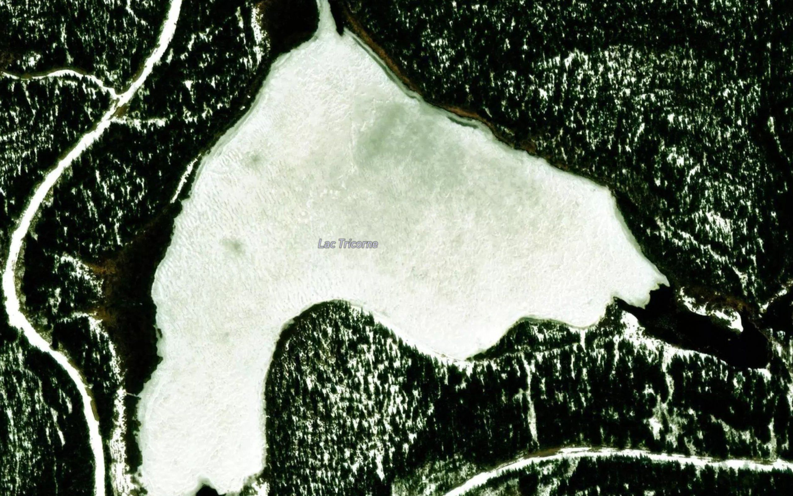 Lac Tricorne