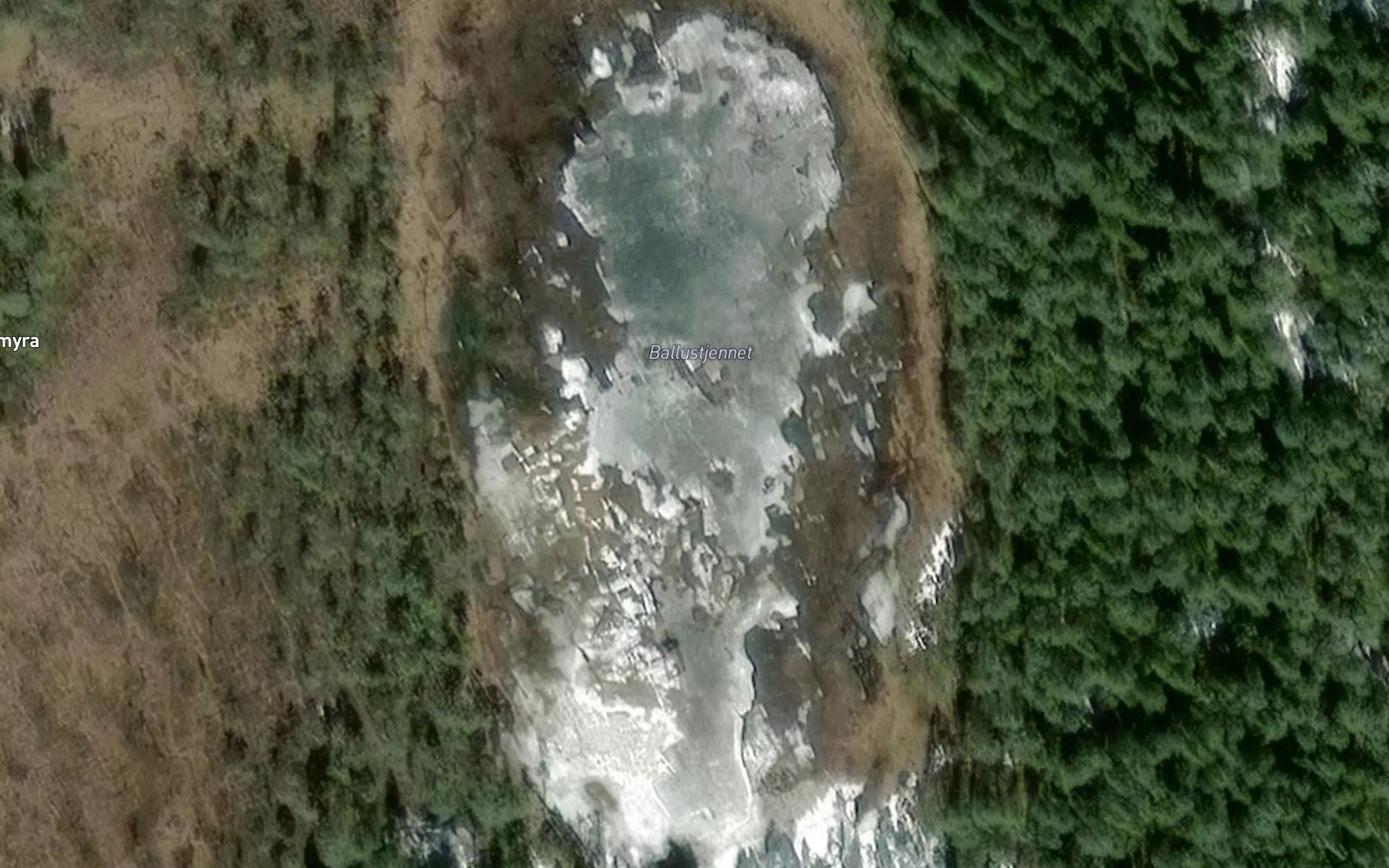 Satellite map of the Ballustjennet