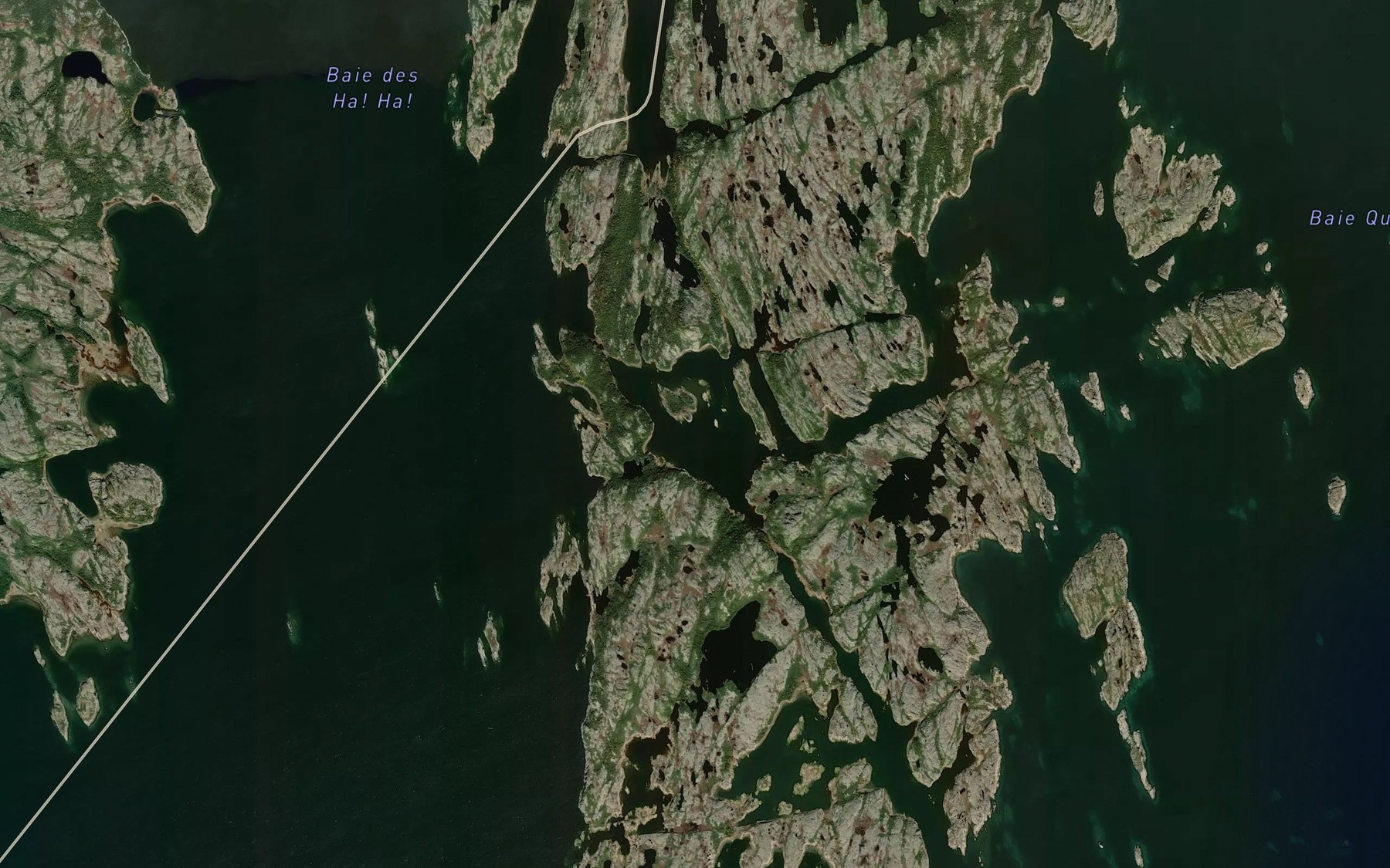 Satellite map of the Baie du Traineau