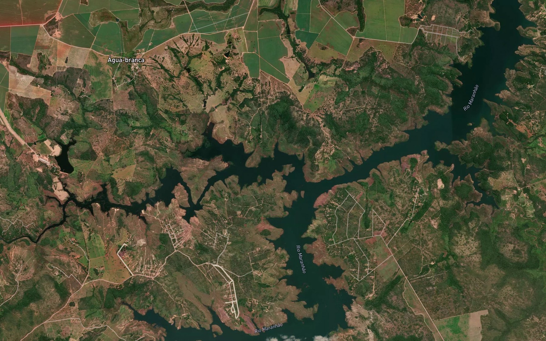 Satellite map of the Rio Passa-Tres