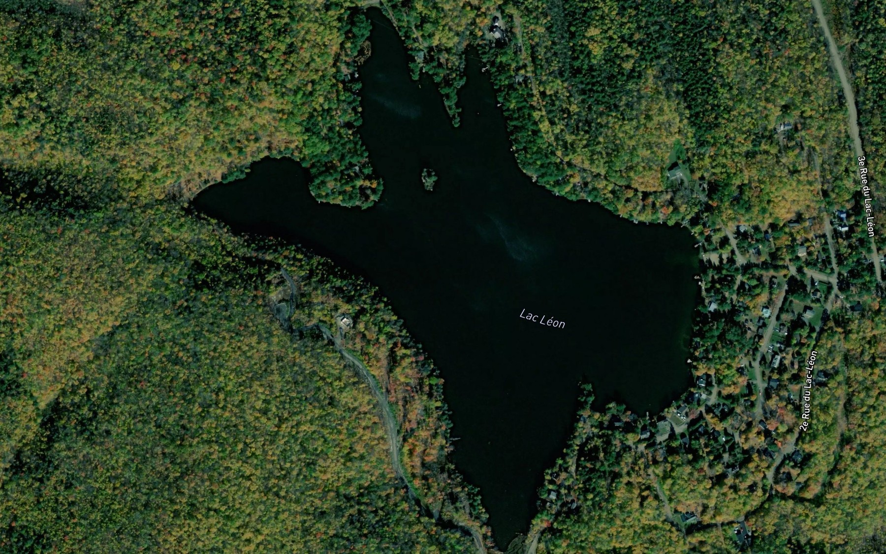 Satellite map of the Lac Leon