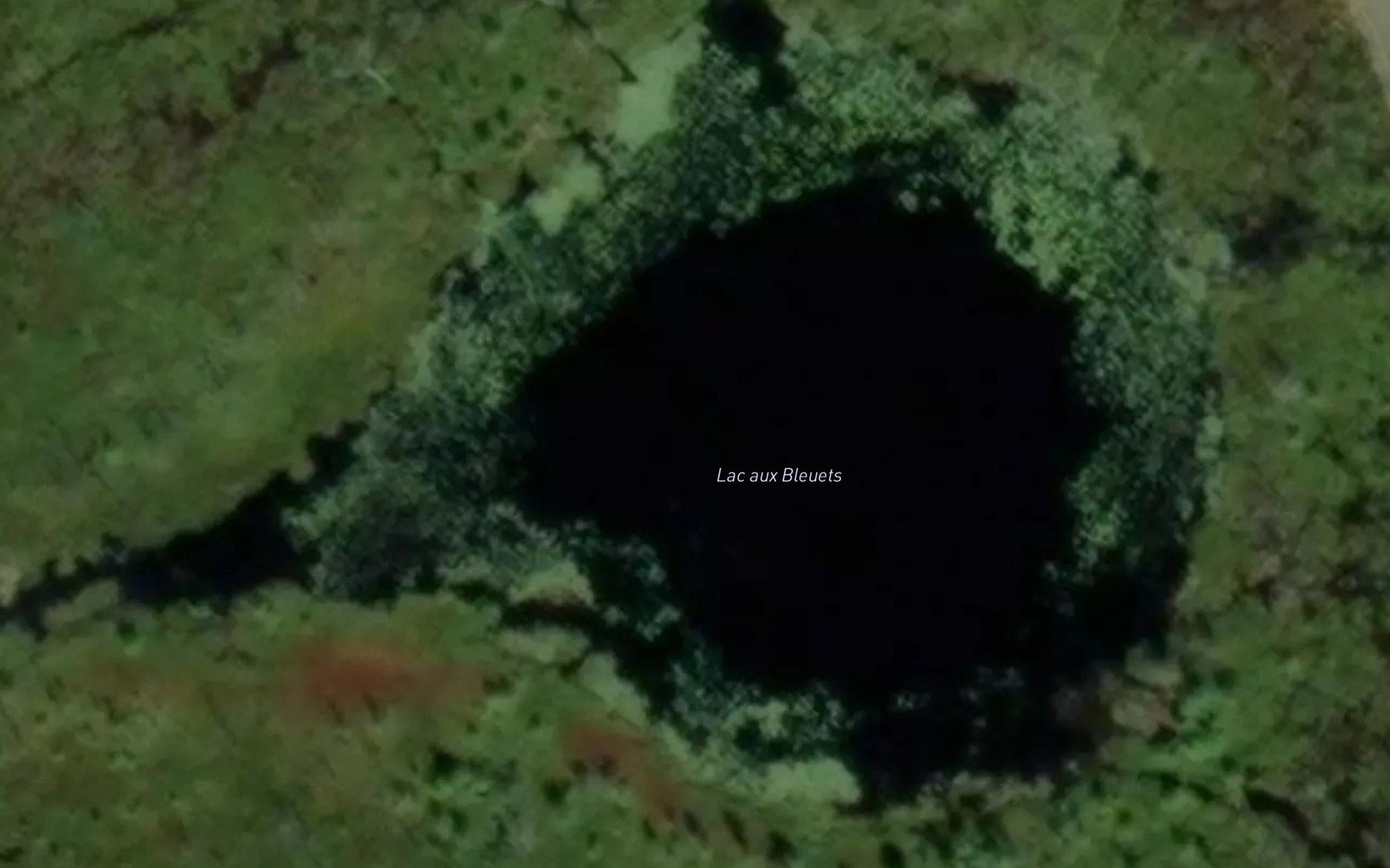 Satellite map of the Lac aux Bleuets