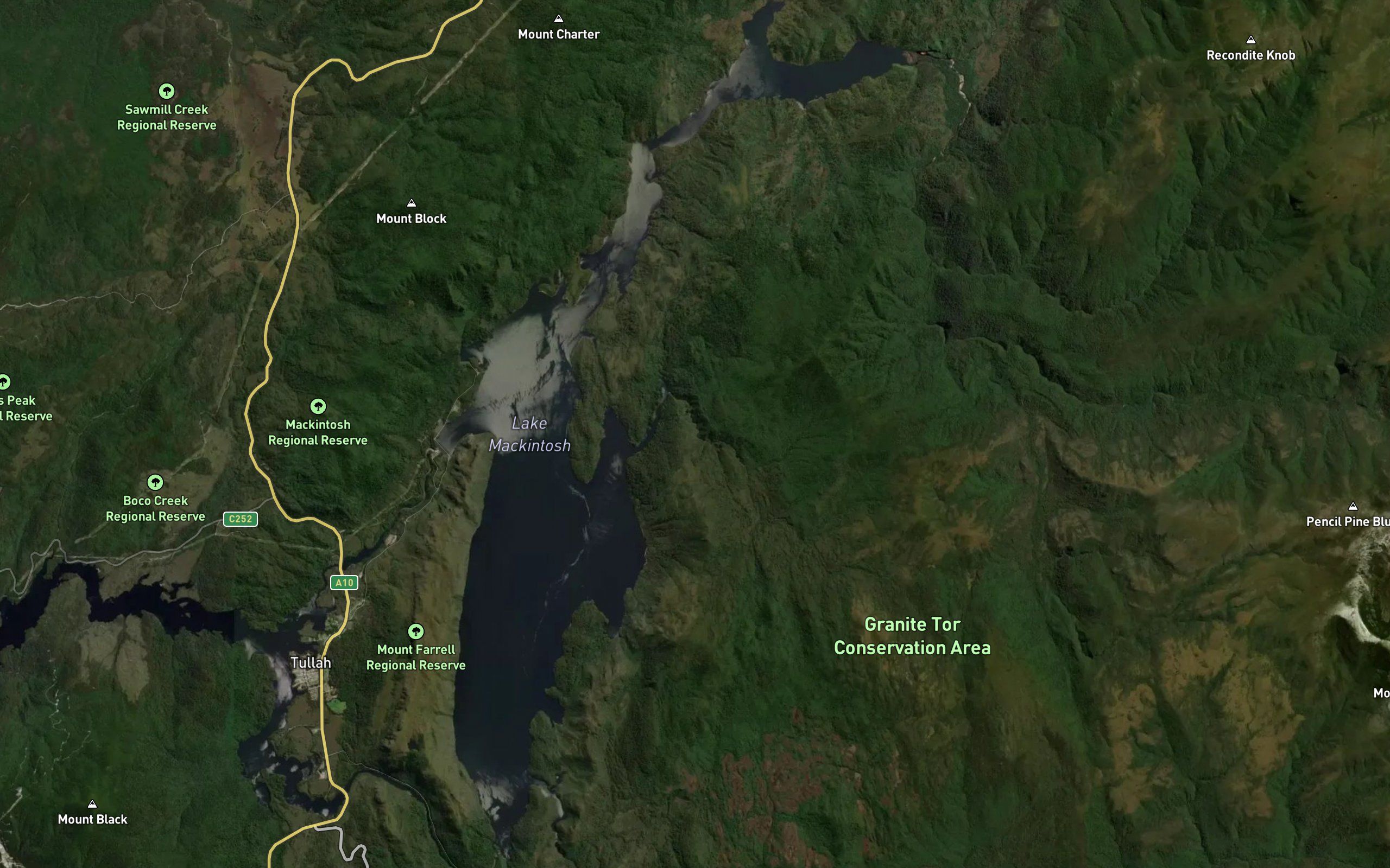 Lake MacKintosh