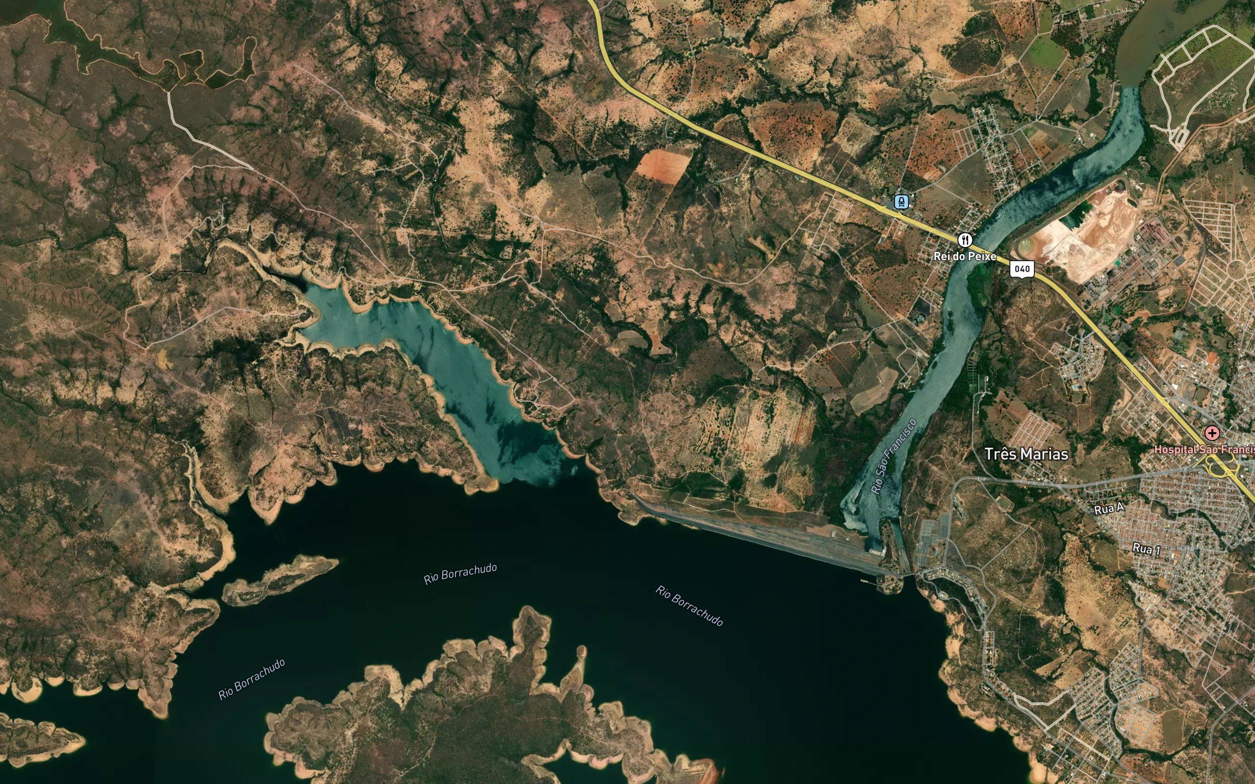 Corrego Ponte de Pedra