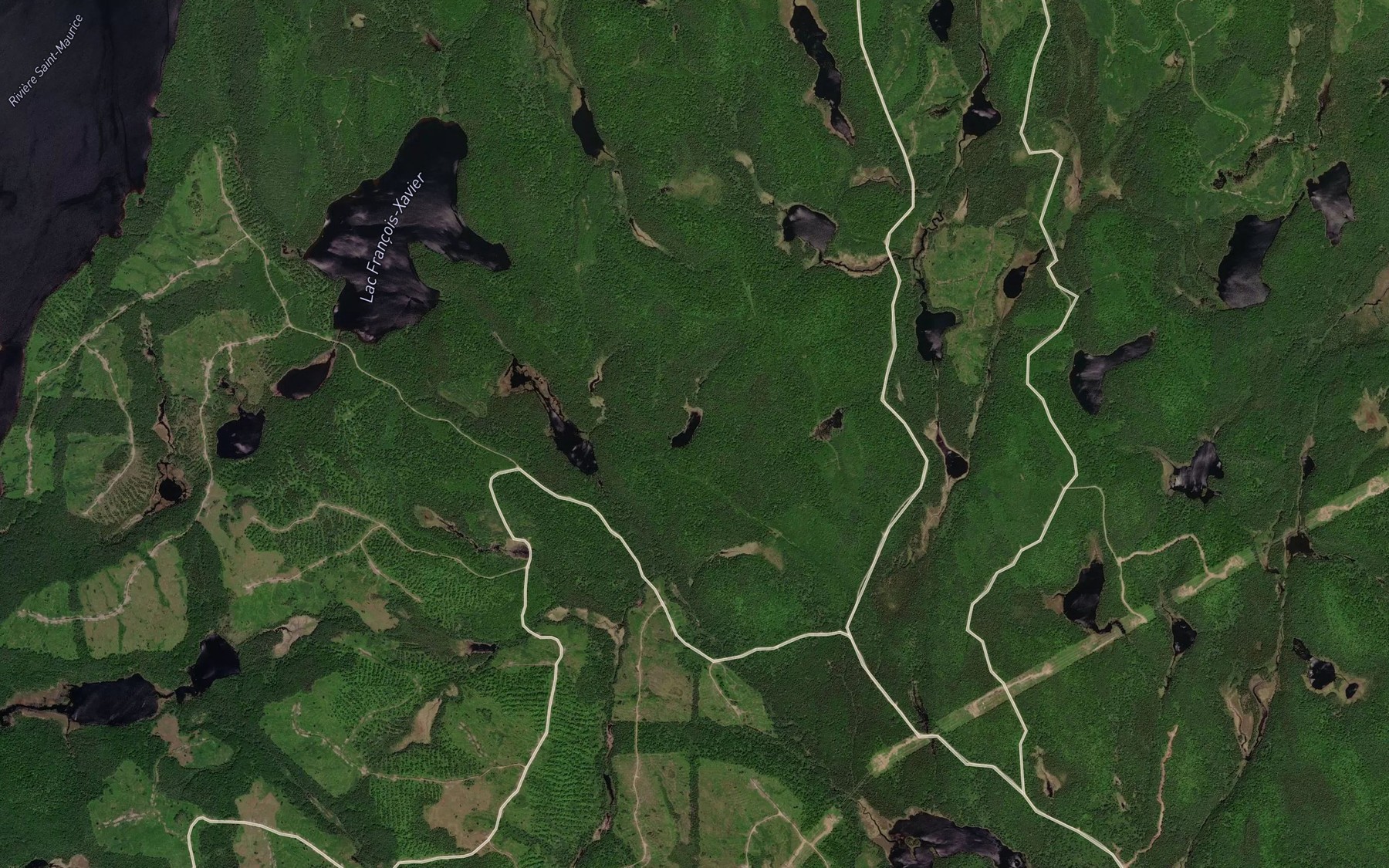 Satellite map of the Lac du Silence
