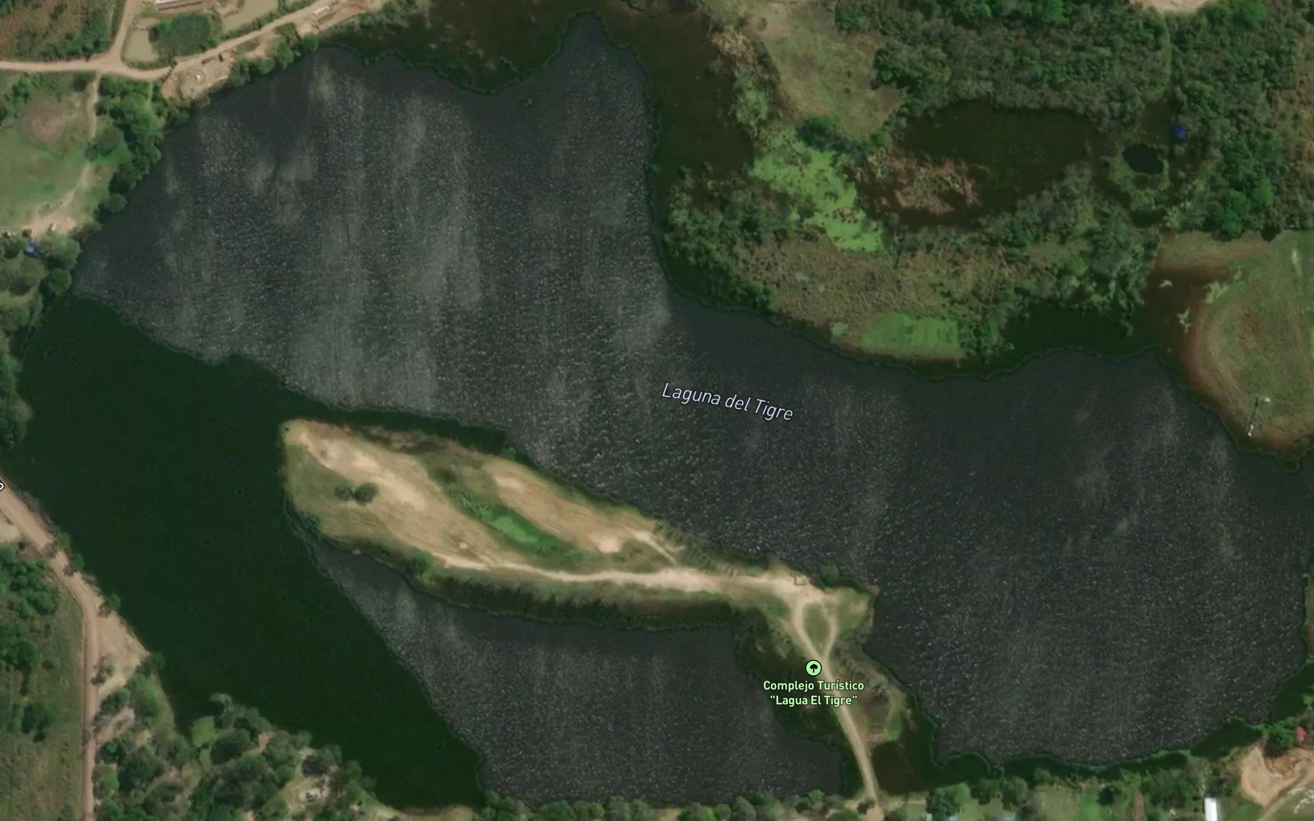 Laguna Tigre