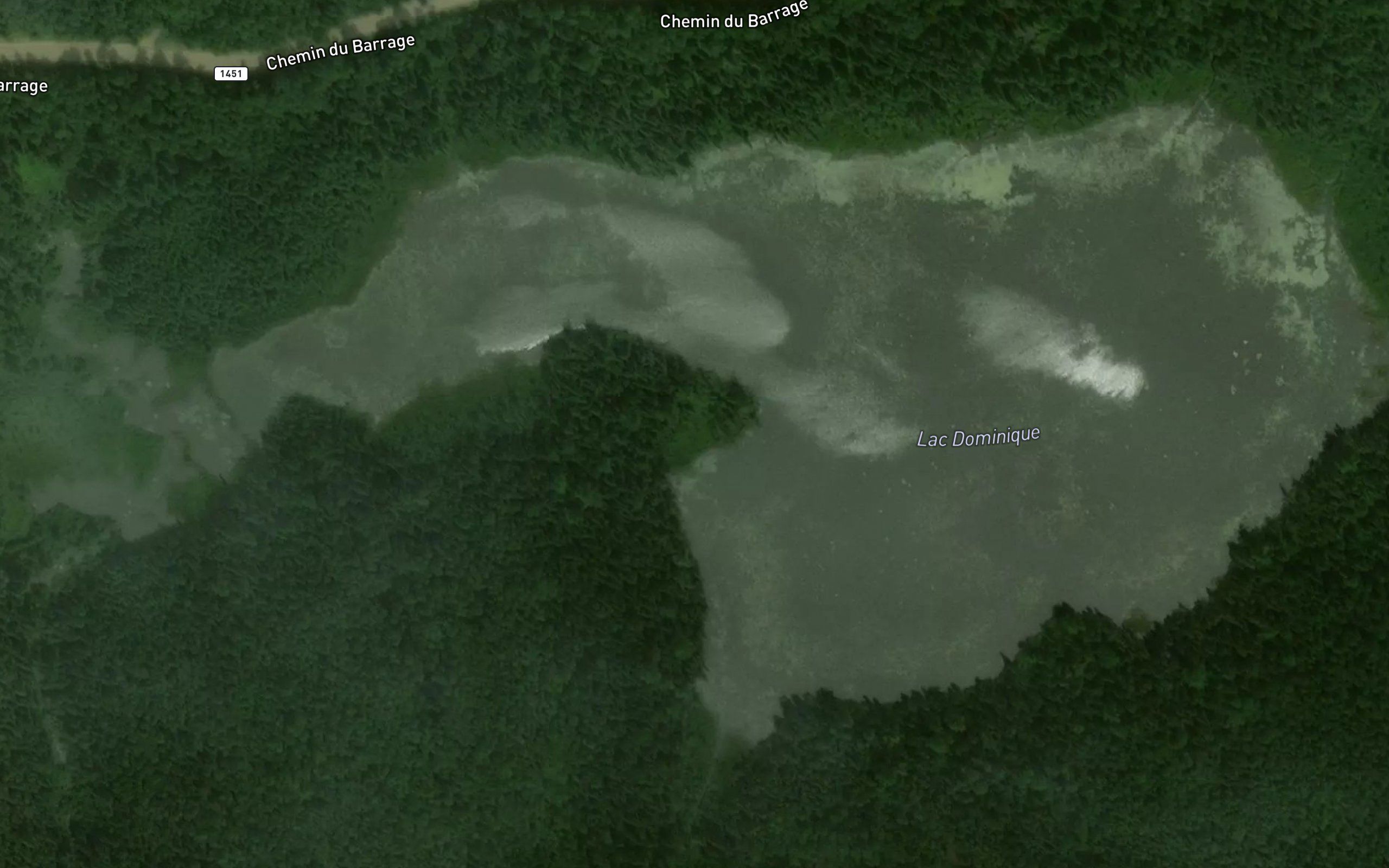 Lac Dominique