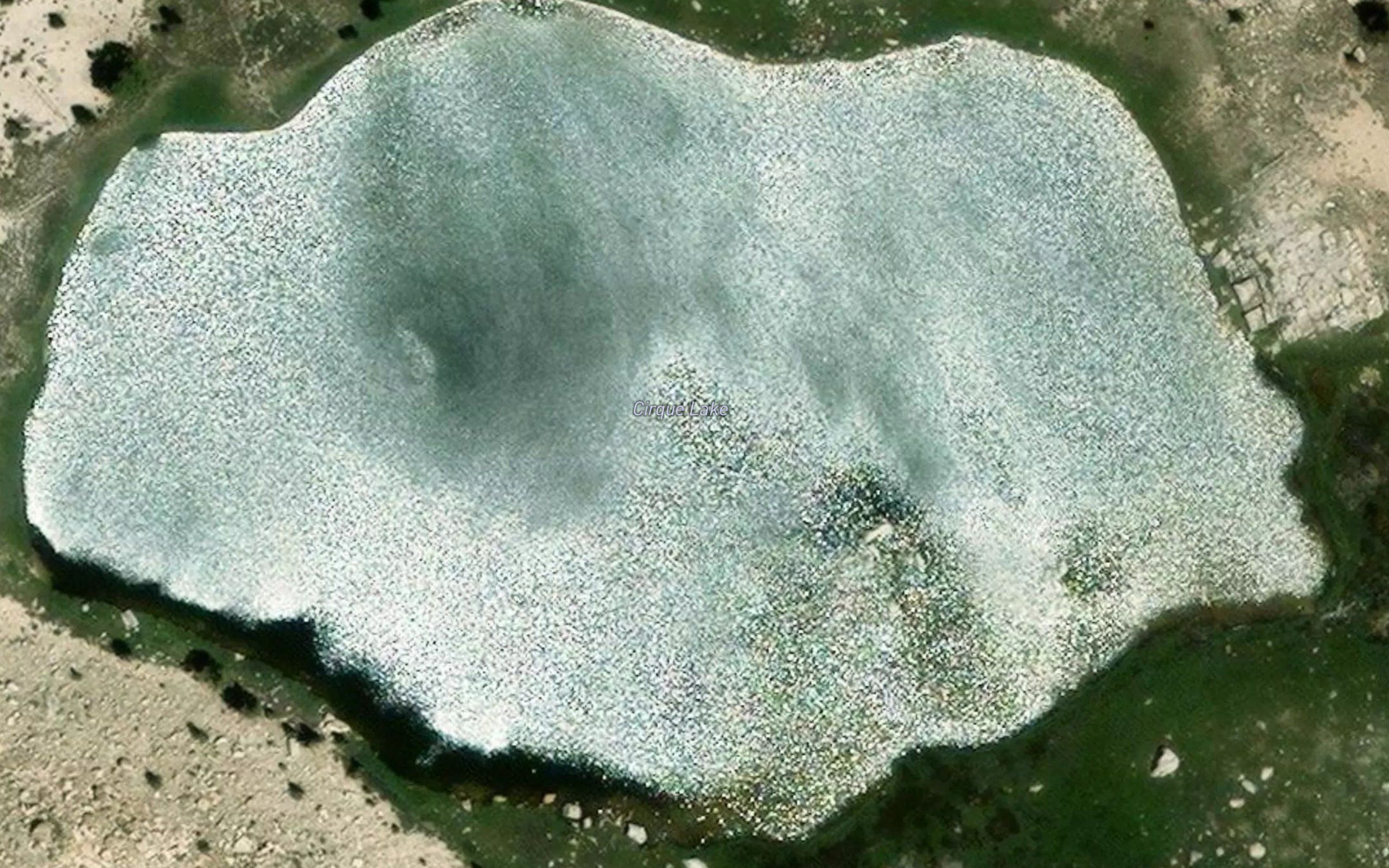 Cirque Lake