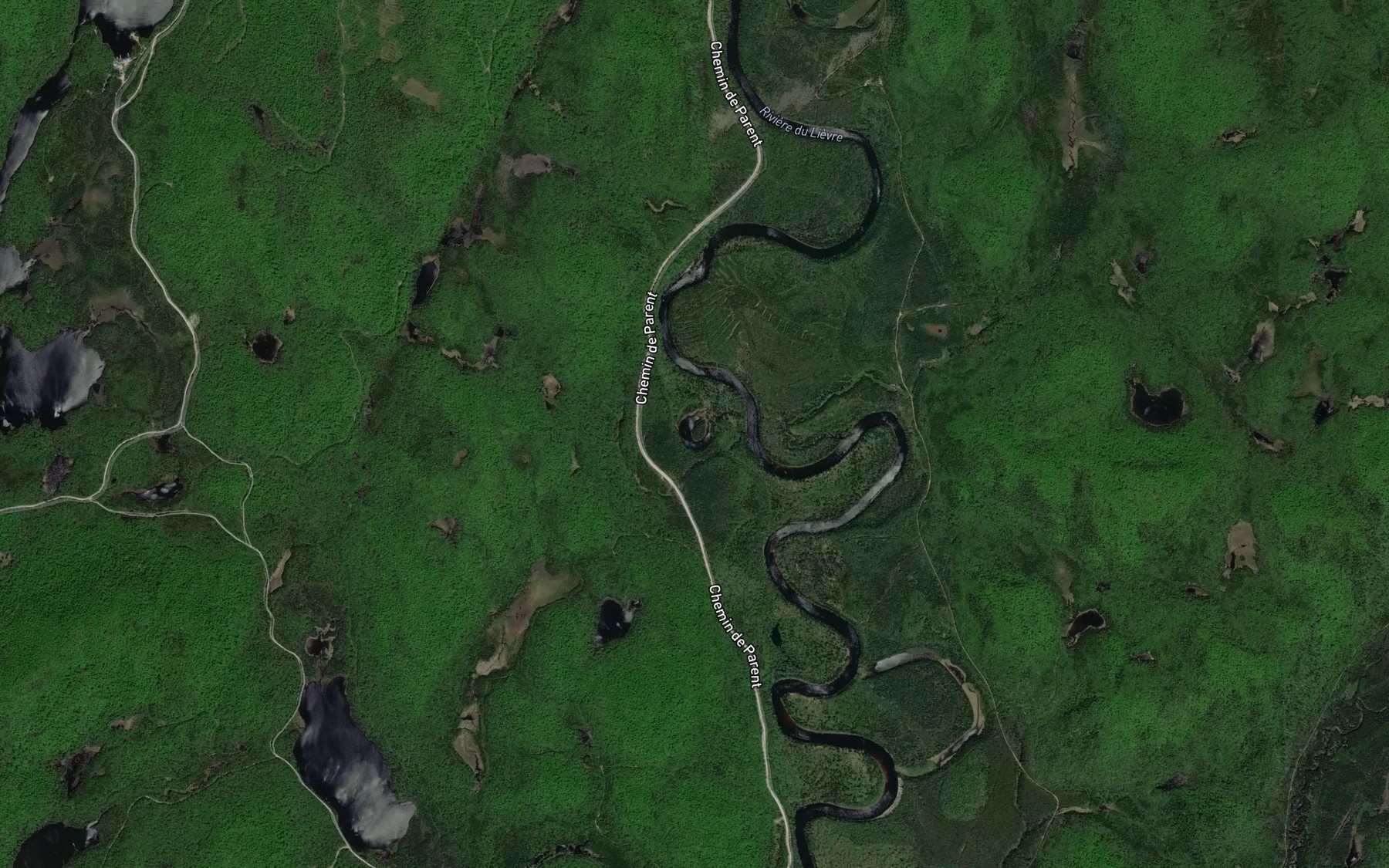 Satellite map of the Petit lac de la Lune