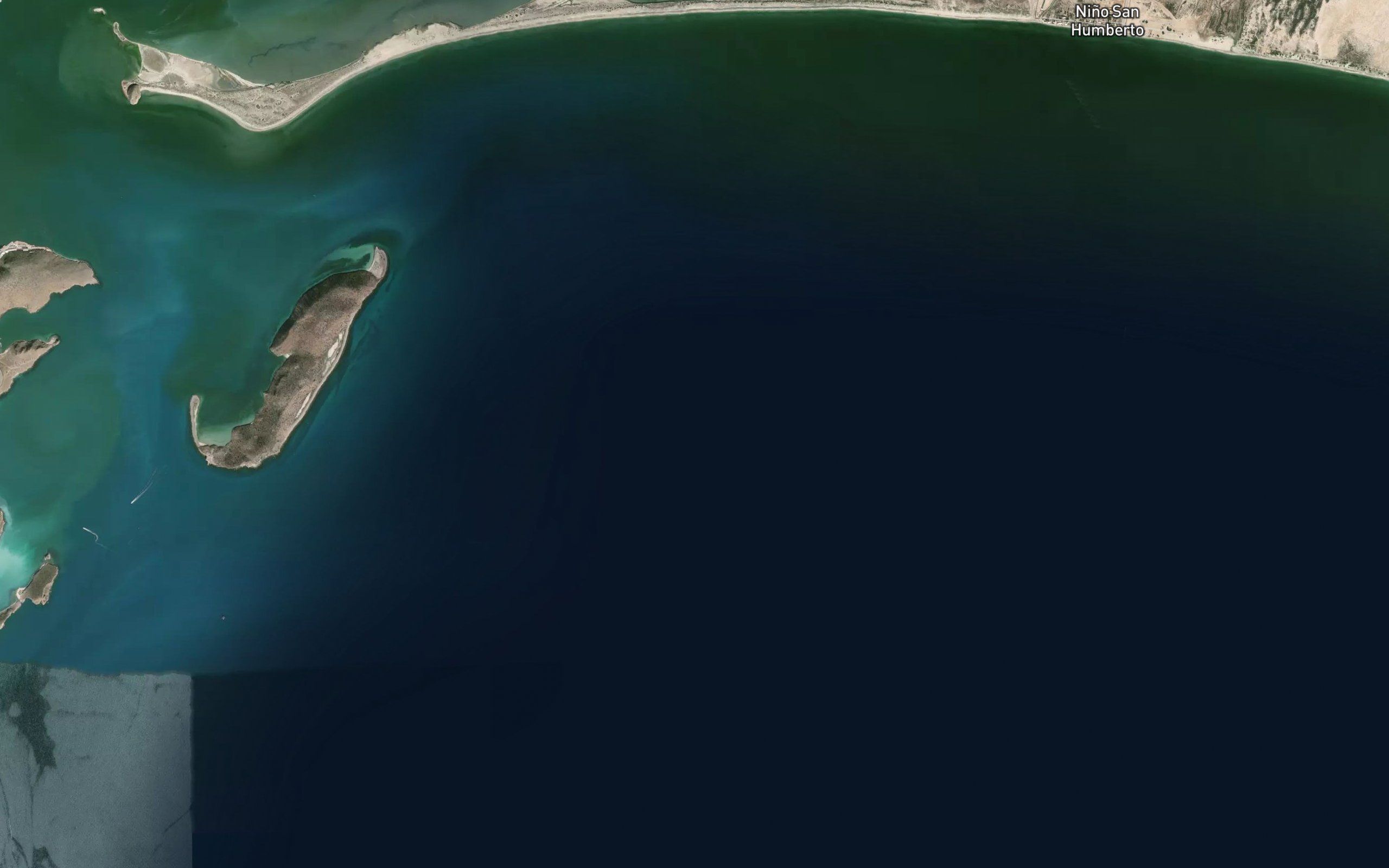Bahia Exterior