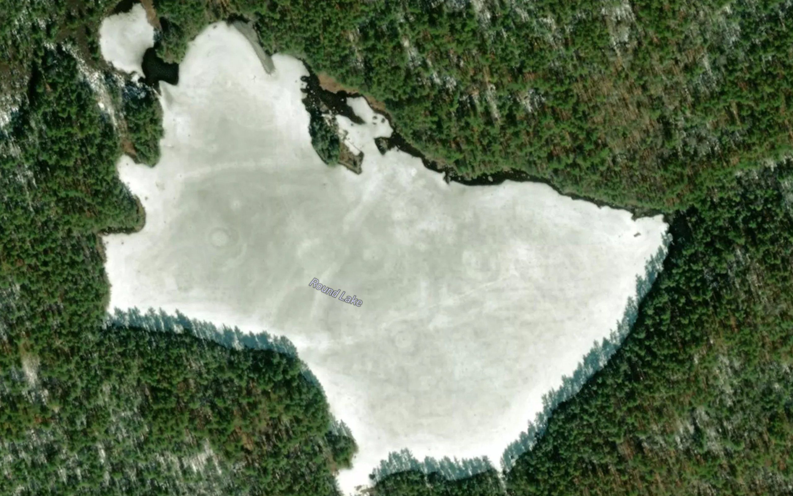 Round Lake