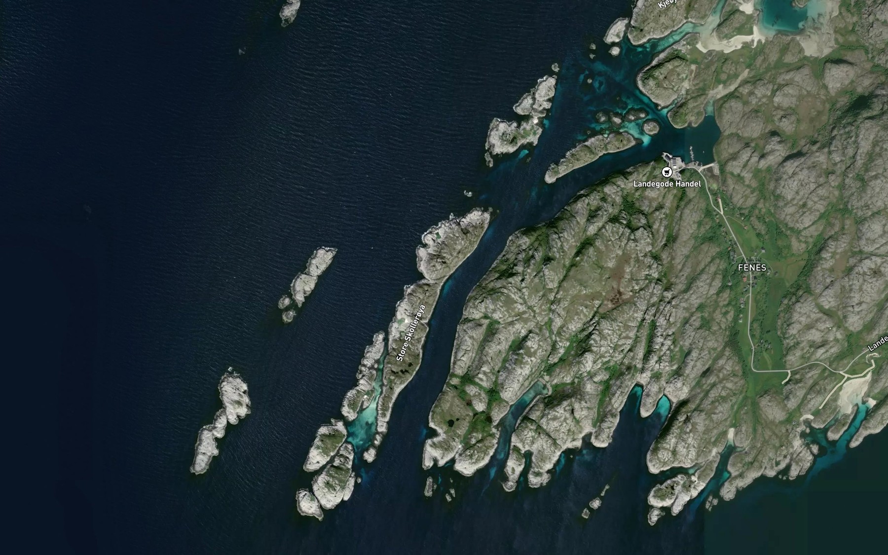 Satellite map of the Skolleroysundet