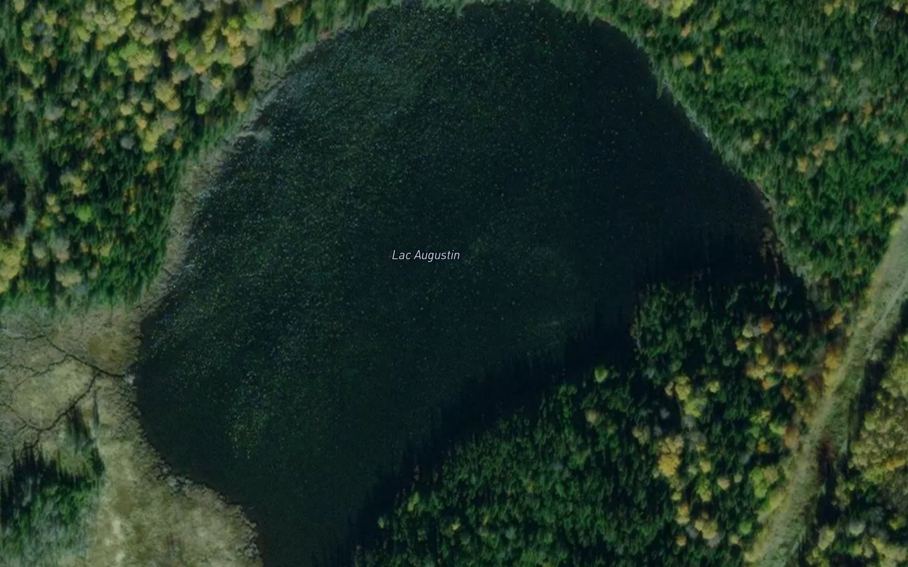 Satellite map of the Lac Augustin
