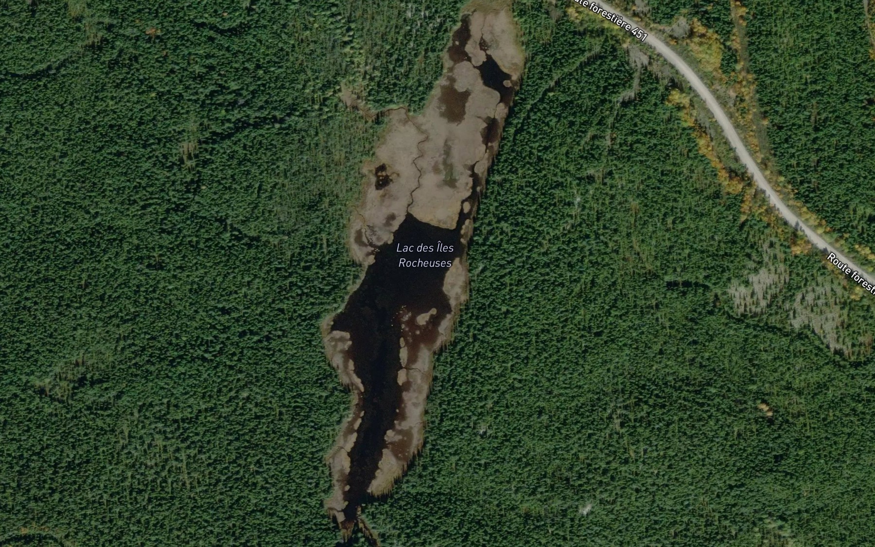 Satellite map of the Lac des Iles Rocheuses