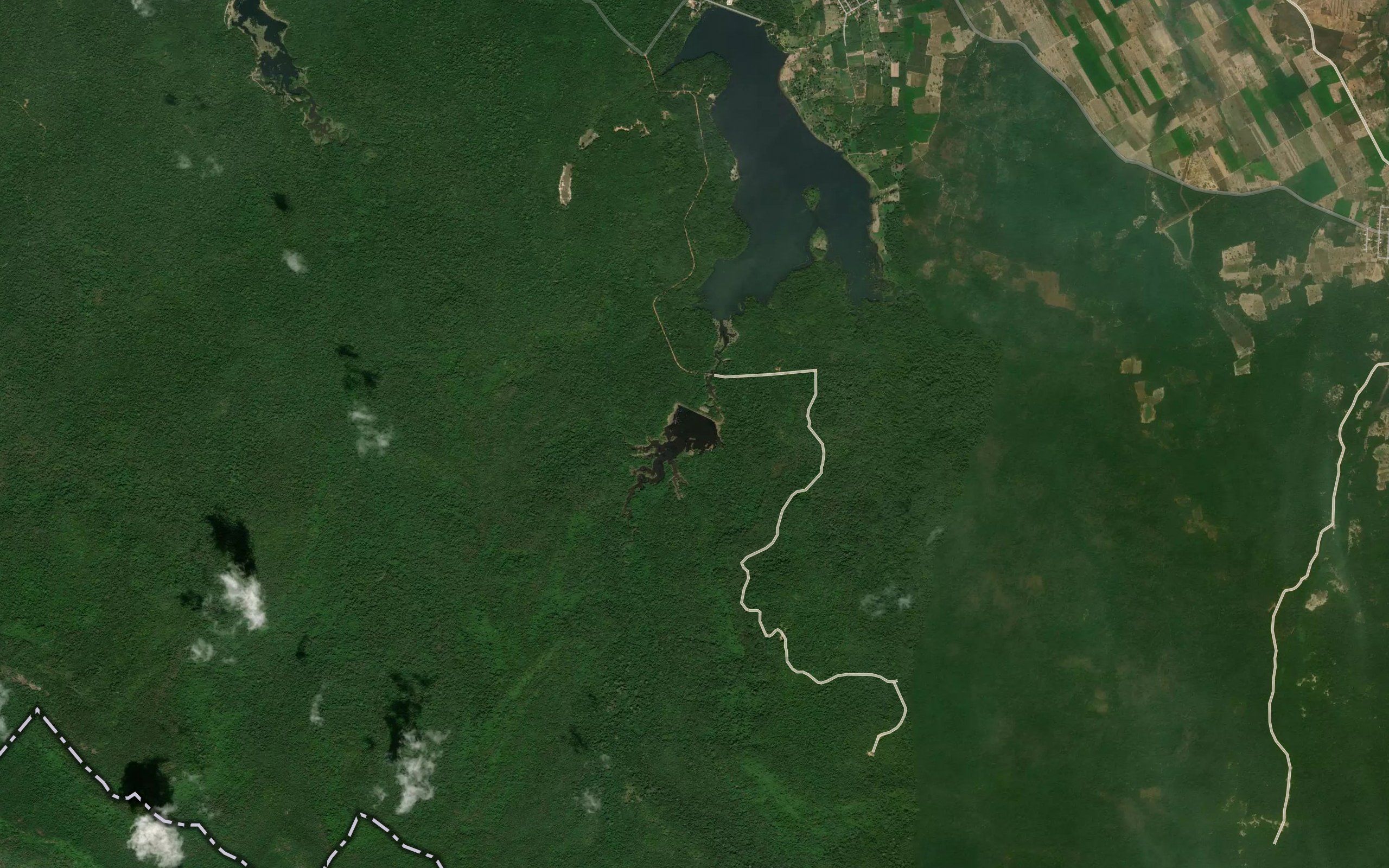 Ang Kep Nam Huai Pradek