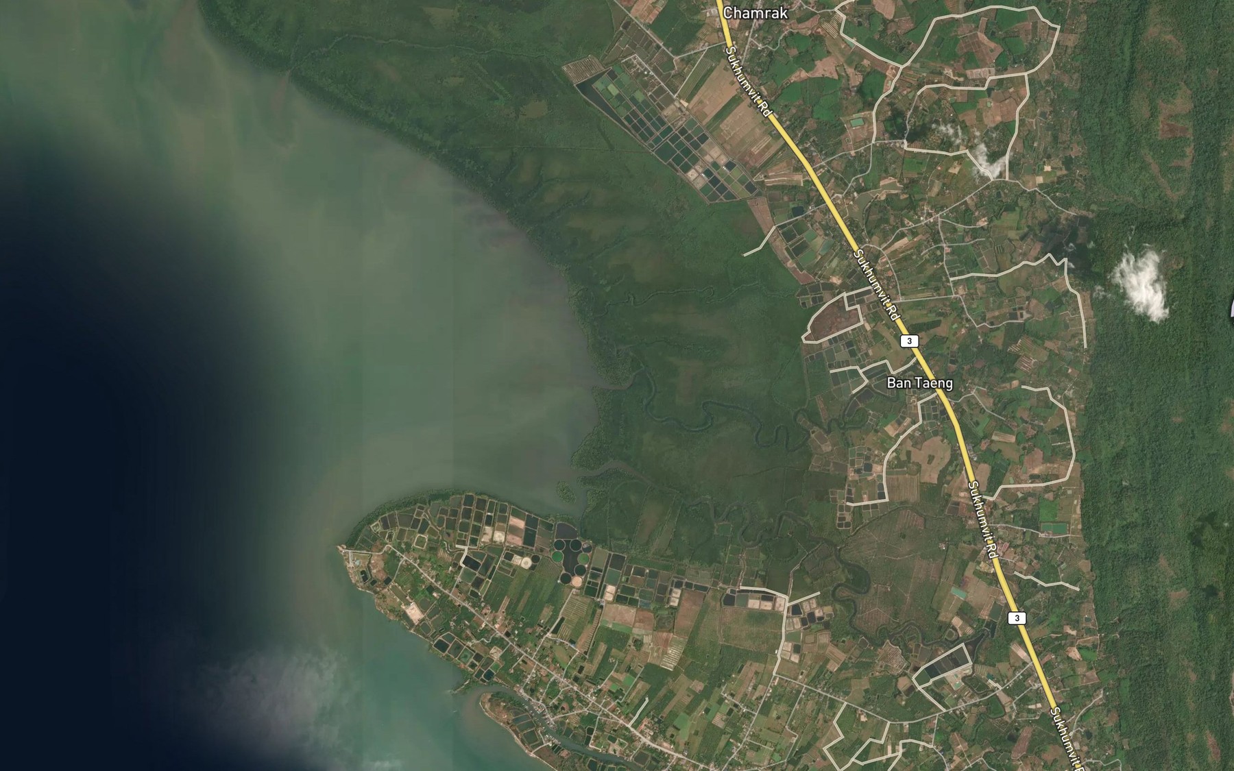 Satellite map of the Khlong Ban Taeng