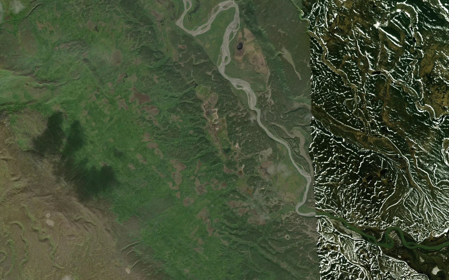 Satellite map of the Glaser Lake