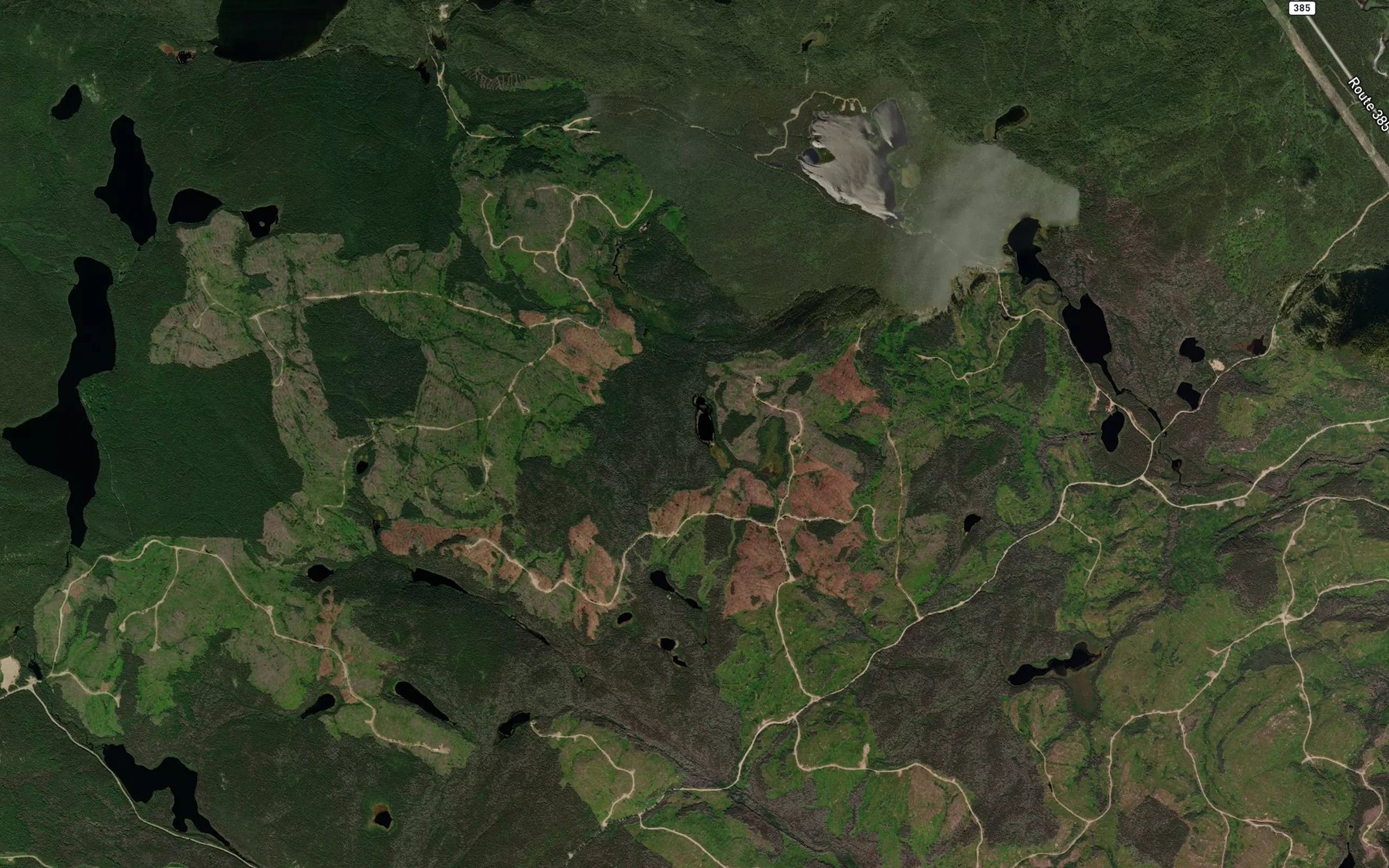 Satellite map of the Lac du Sizerin