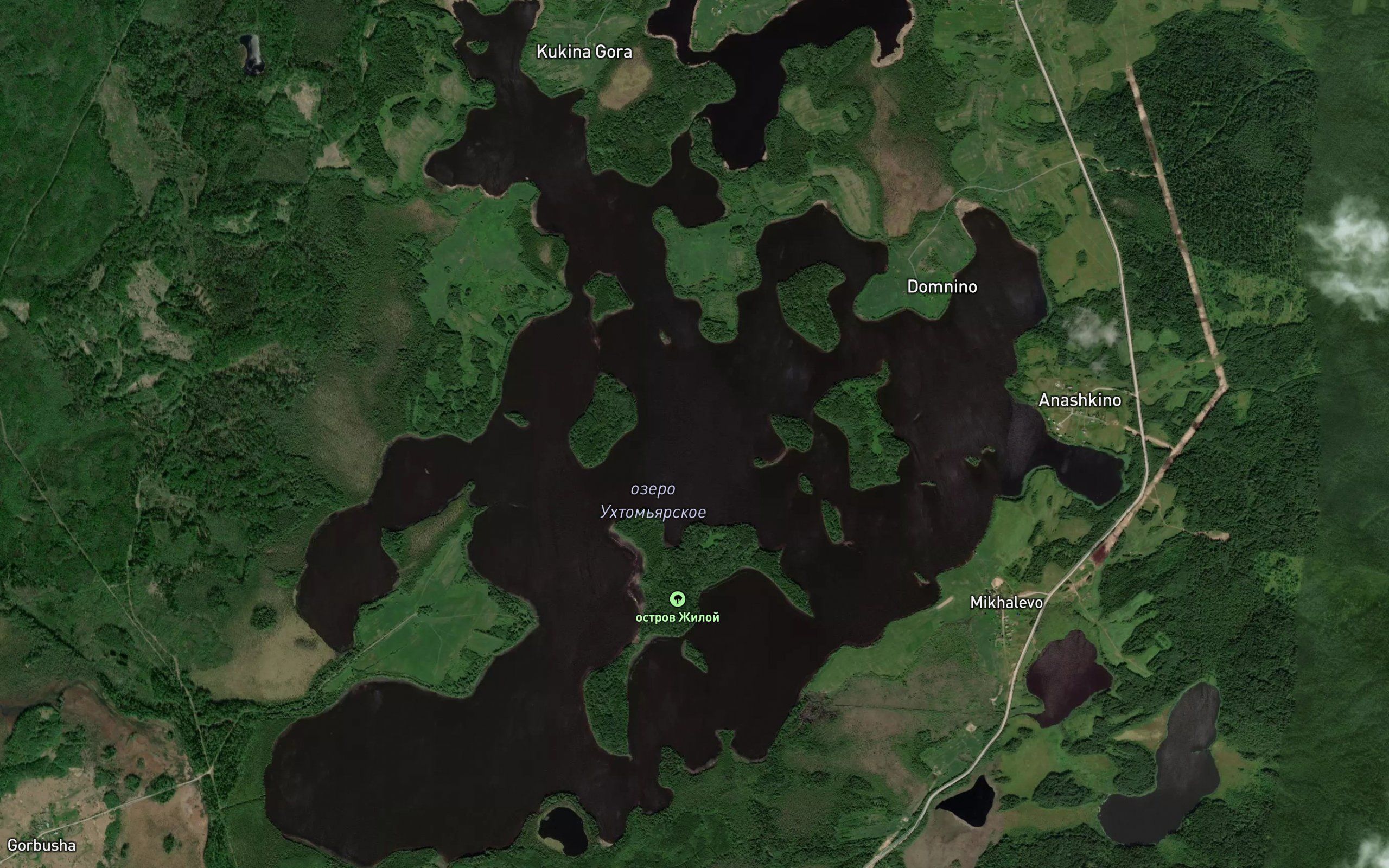 Ozero Ukhtom'yarskoye