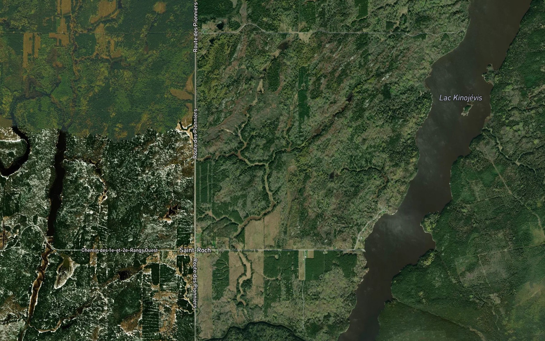 Satellite map of the Cours d'eau Dubois