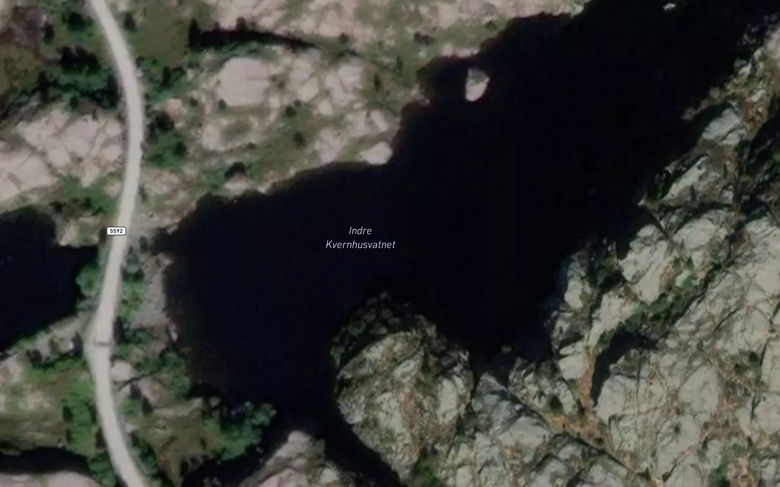 Indre  Kvernhusvatnet