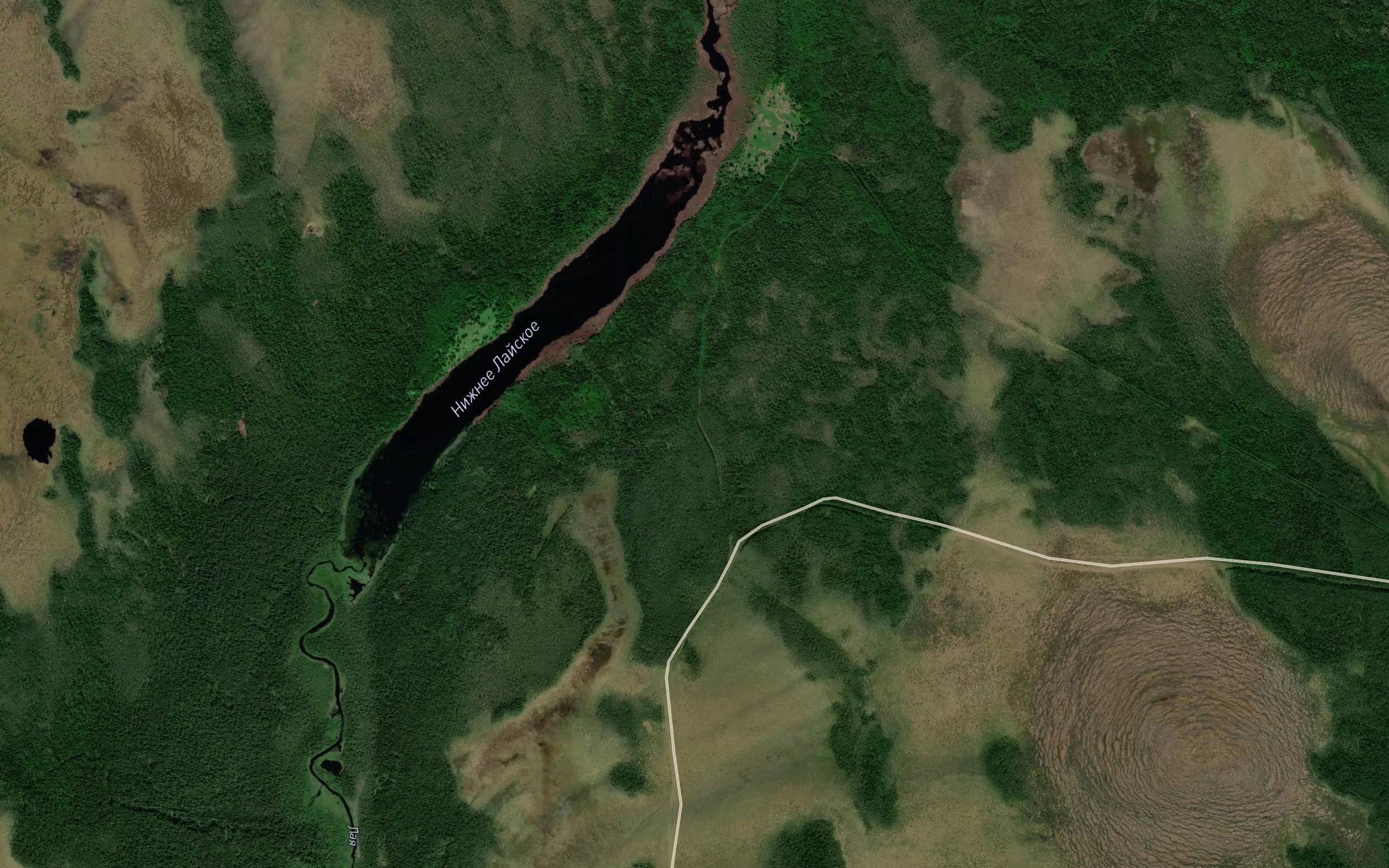 Ozero Nizhneye Layskoye