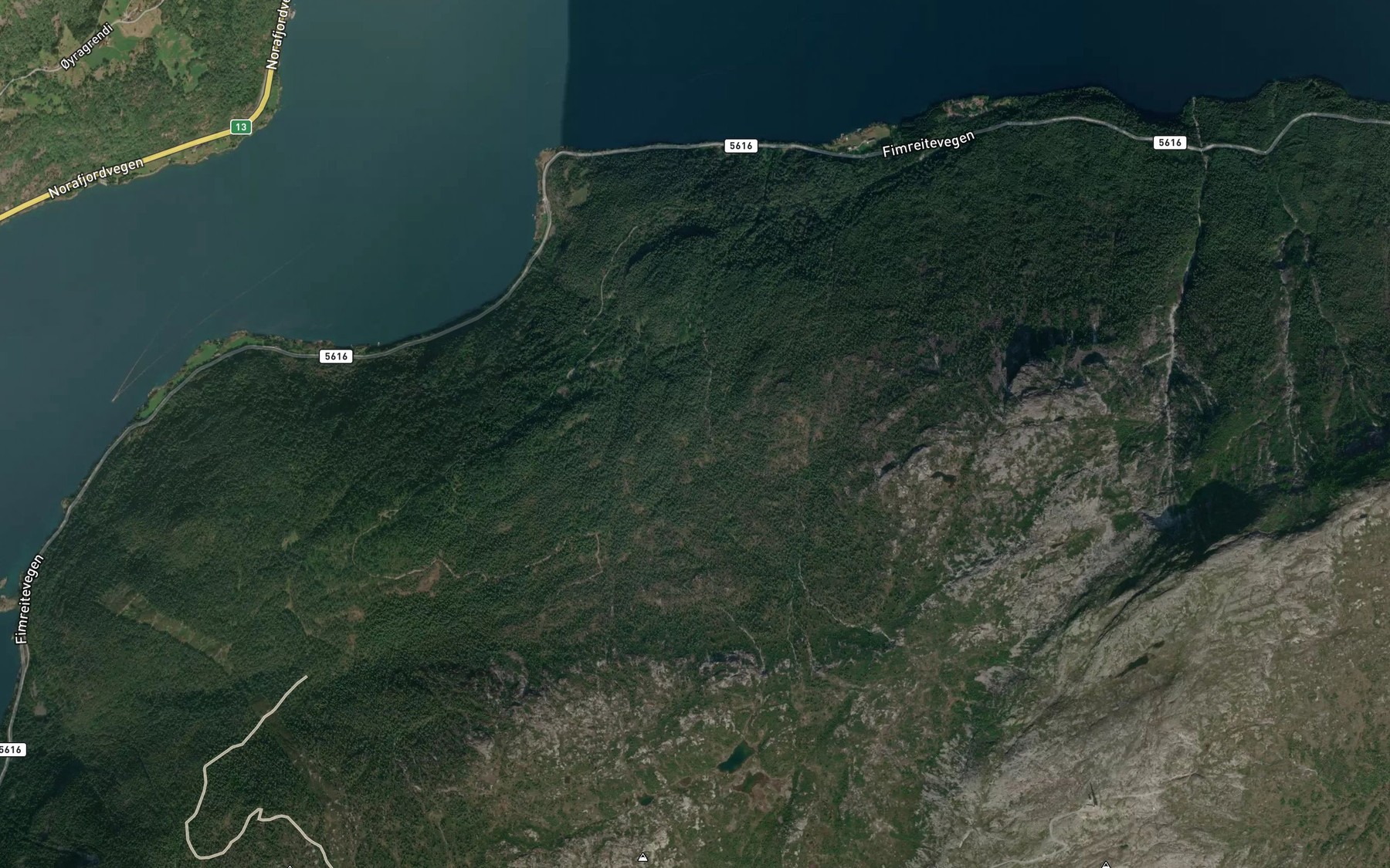 Satellite map of the Plassagrovi
