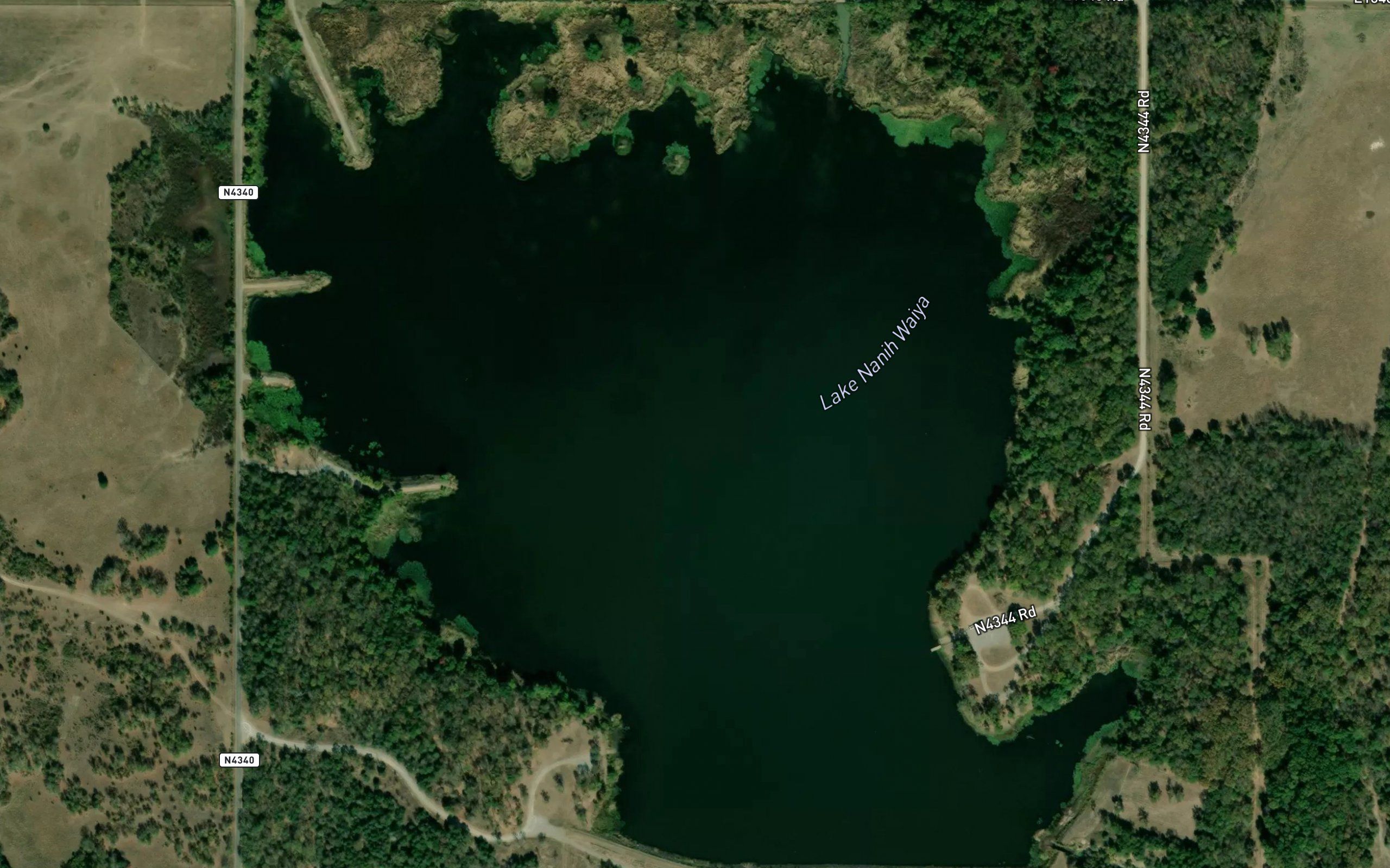 Lake Nanih Waiya