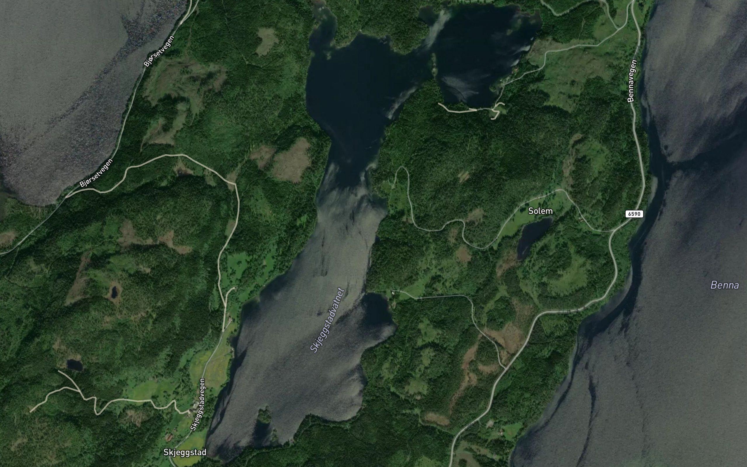 Skjeggstadvatnet