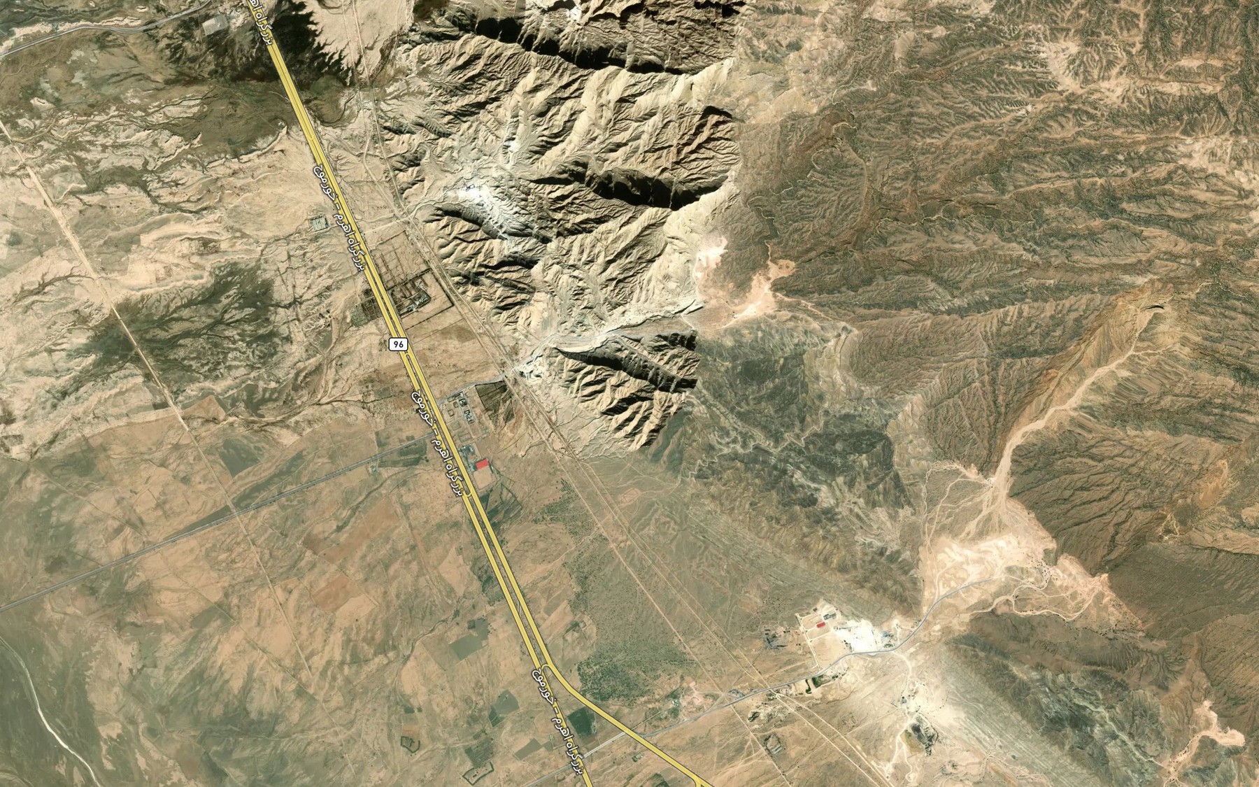Satellite map of the Tang-e Kaftari