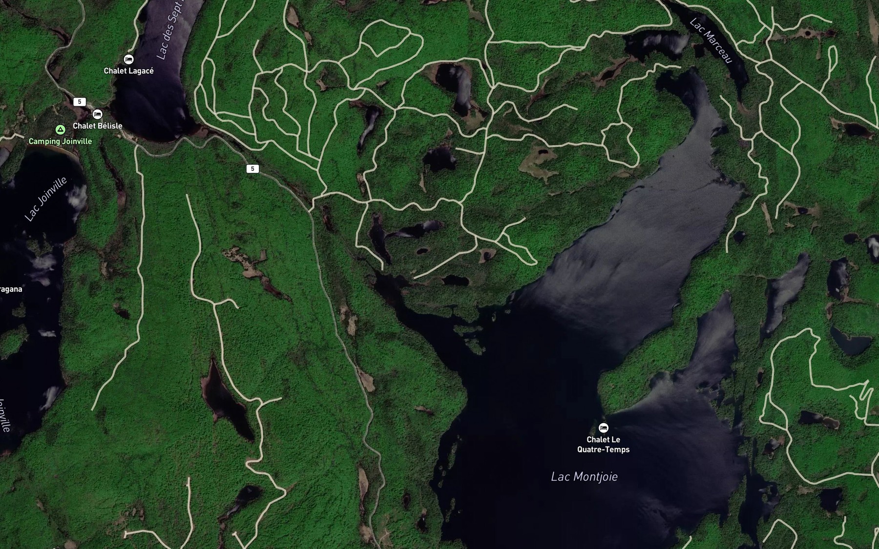 Satellite map of the Baie des Pools