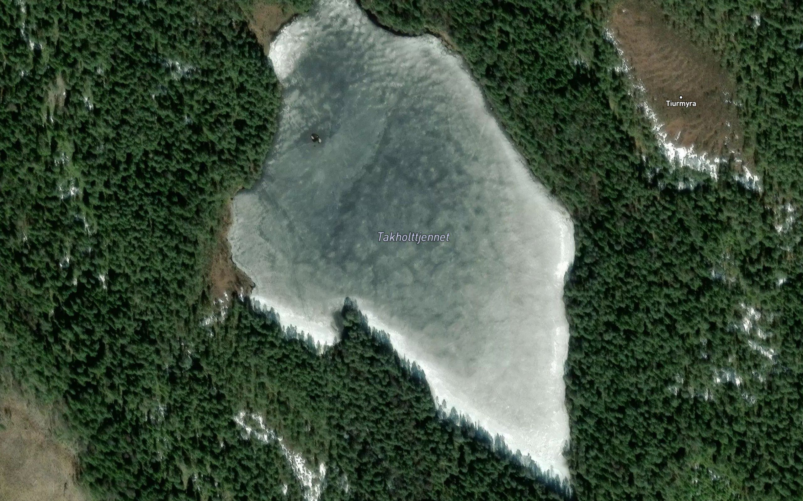 Takholttjernet