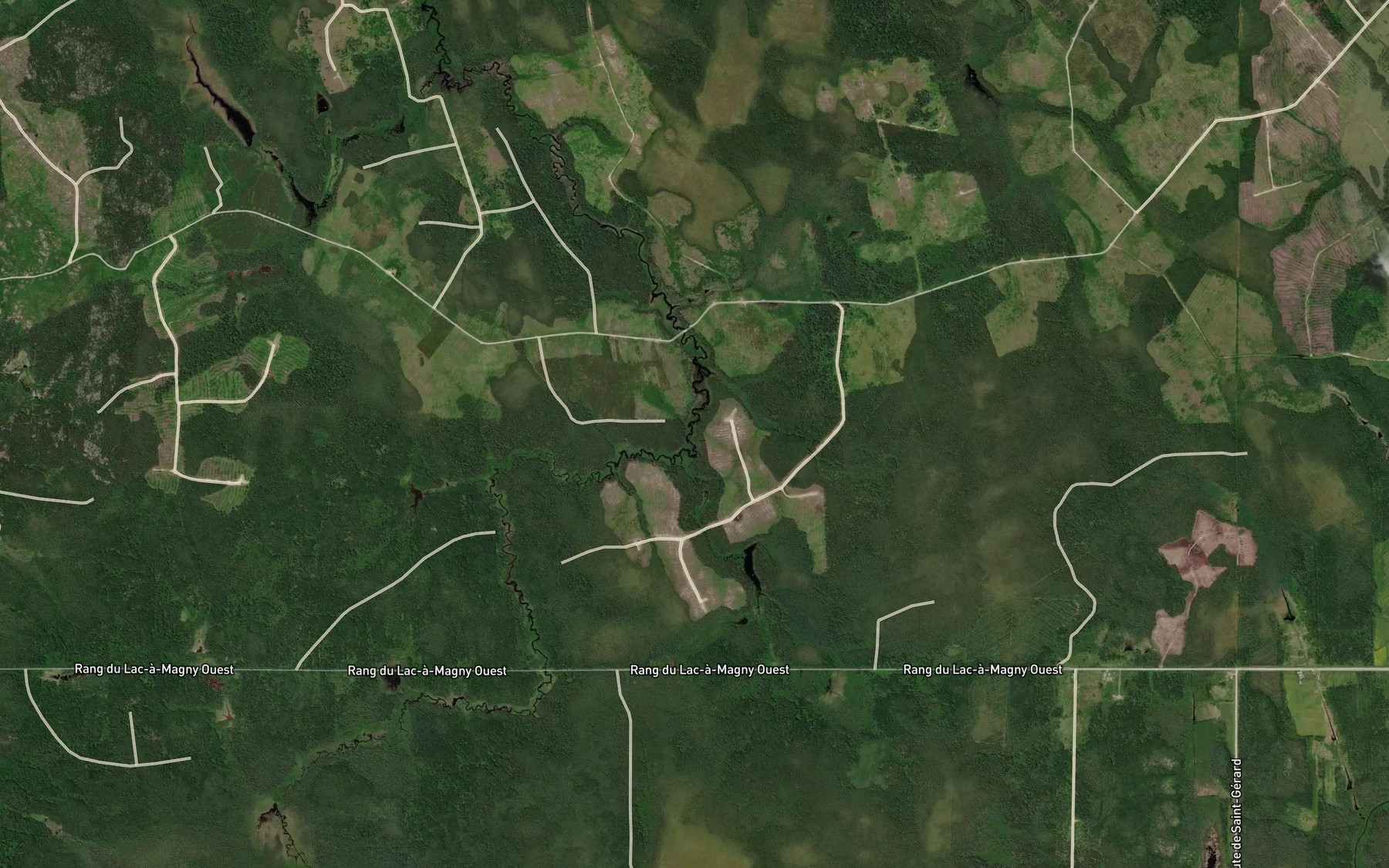 Satellite map of the Cours d'eau Lechasseur