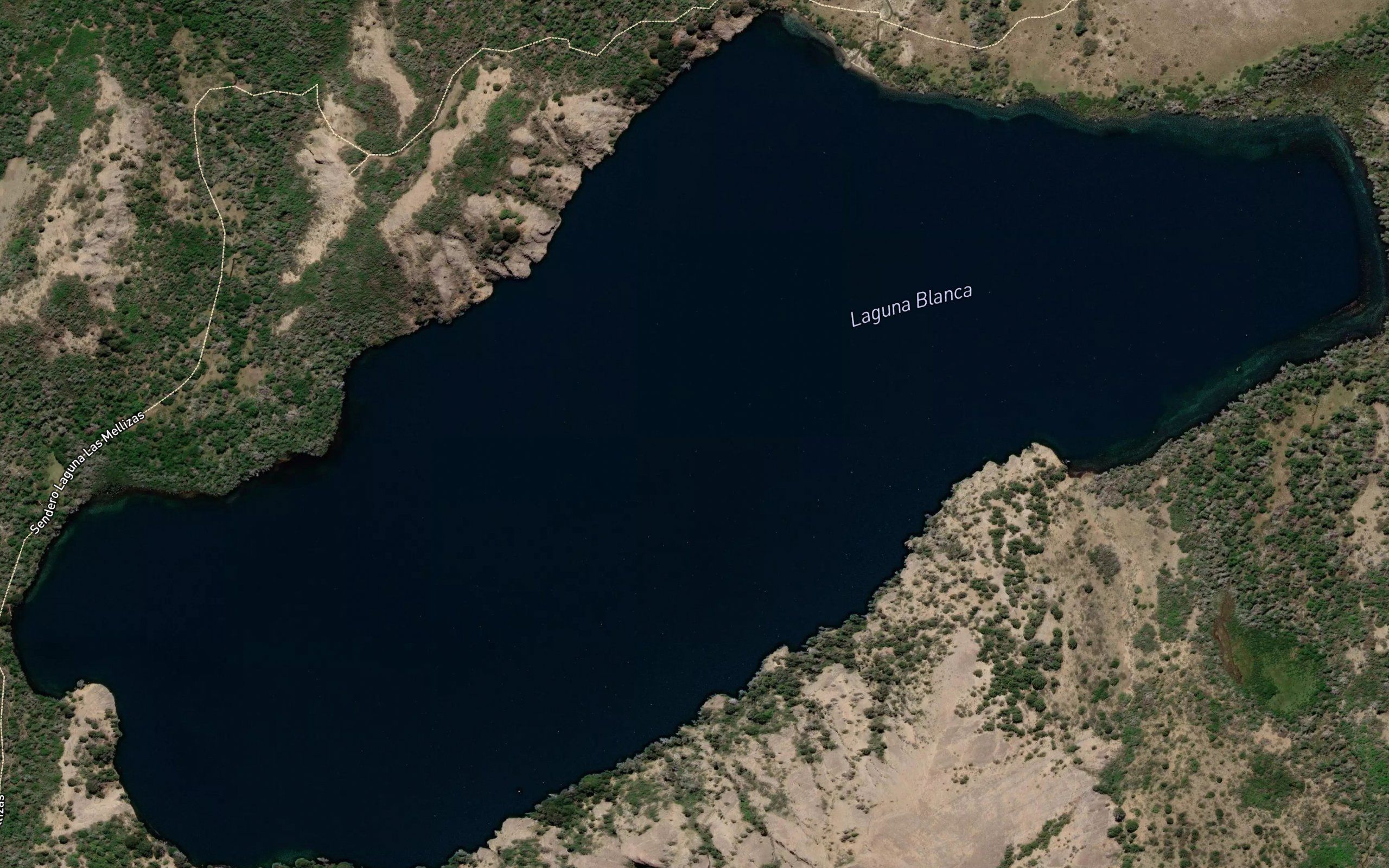 Laguna Blanca