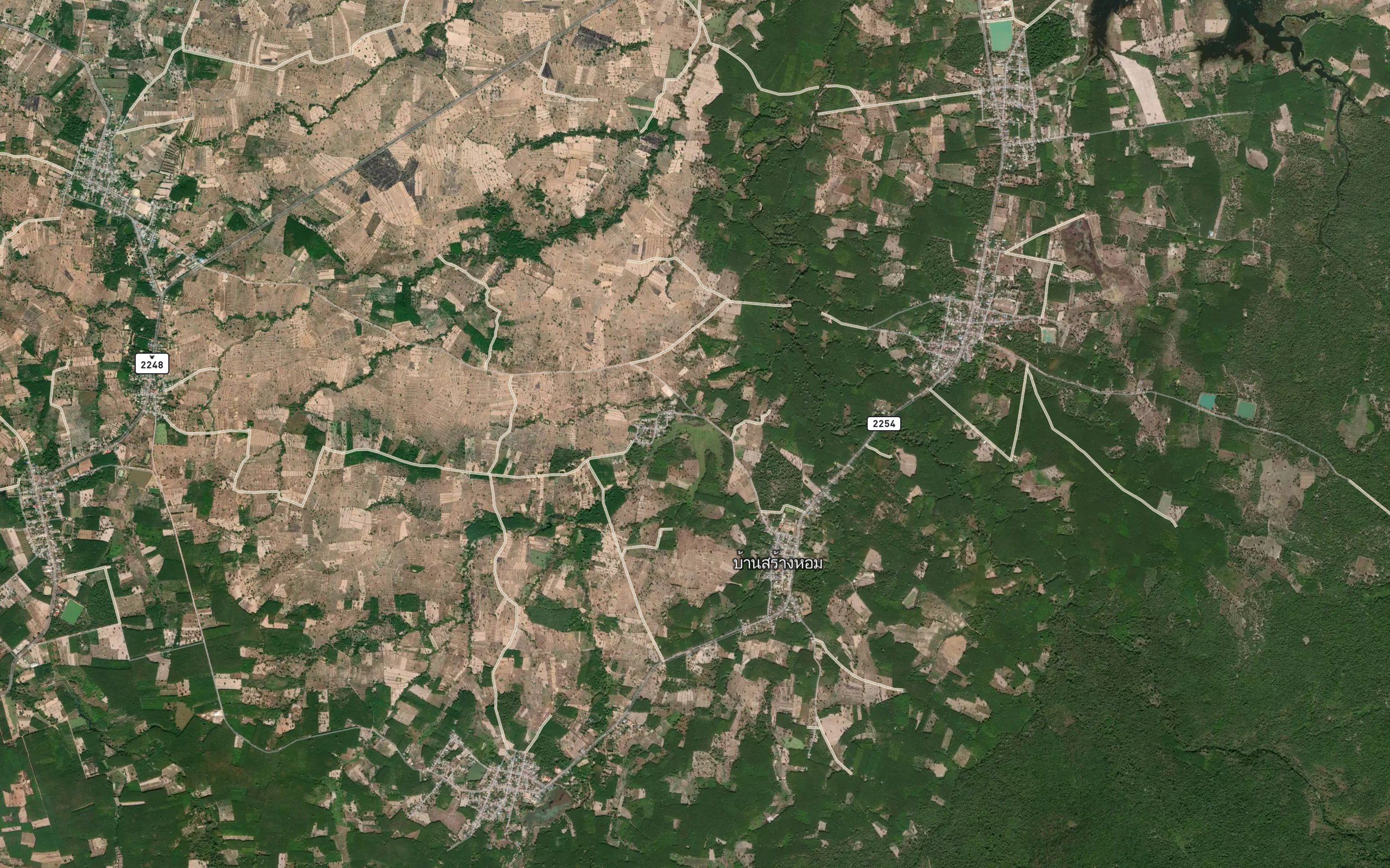 Ang Kep Nam Huai Ngio