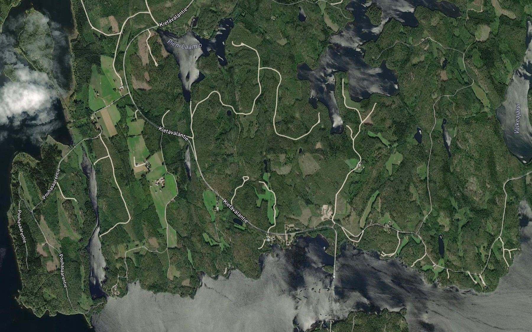 Satellite map of the Kaksoslampi