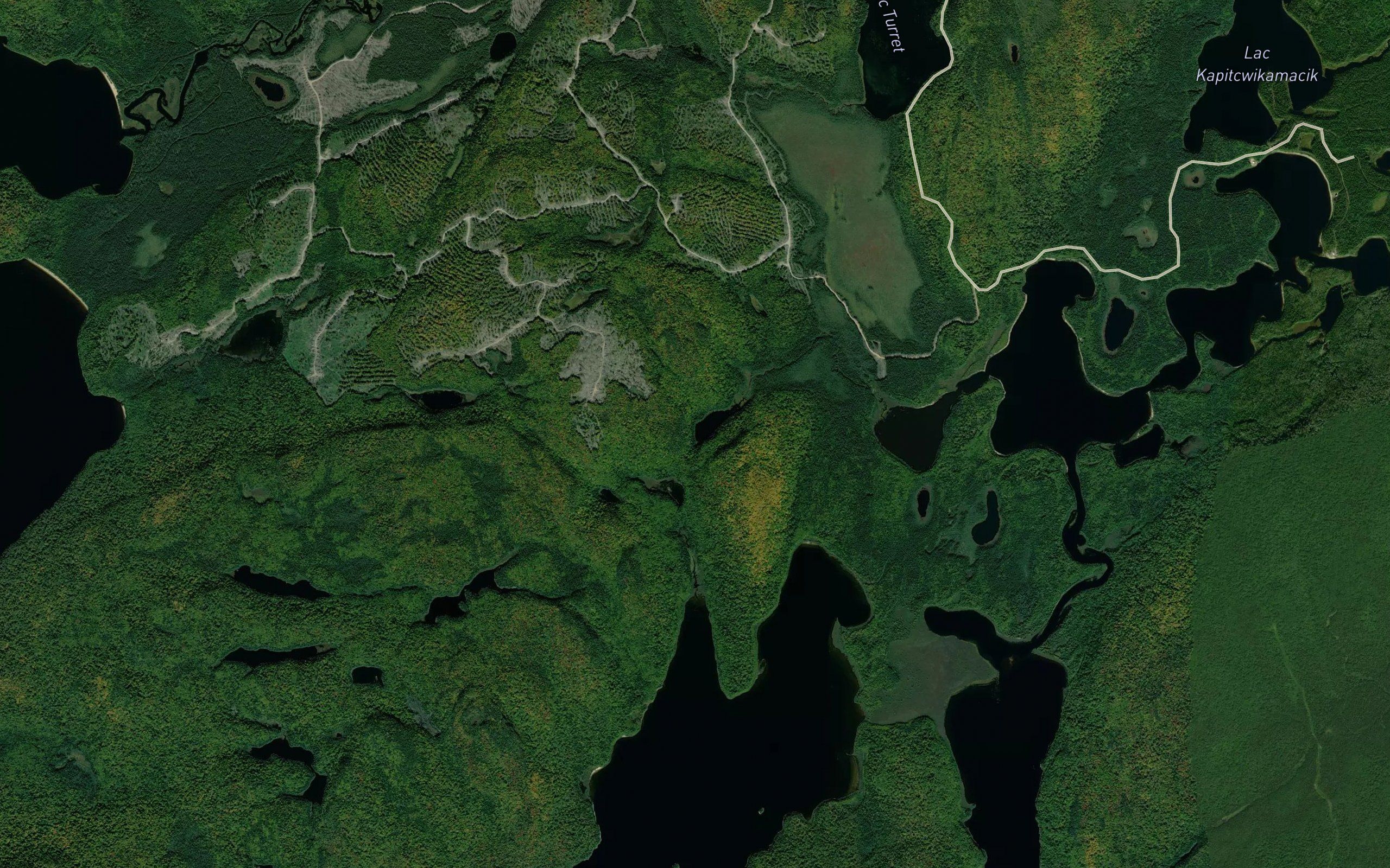 Petit lac Pasatina
