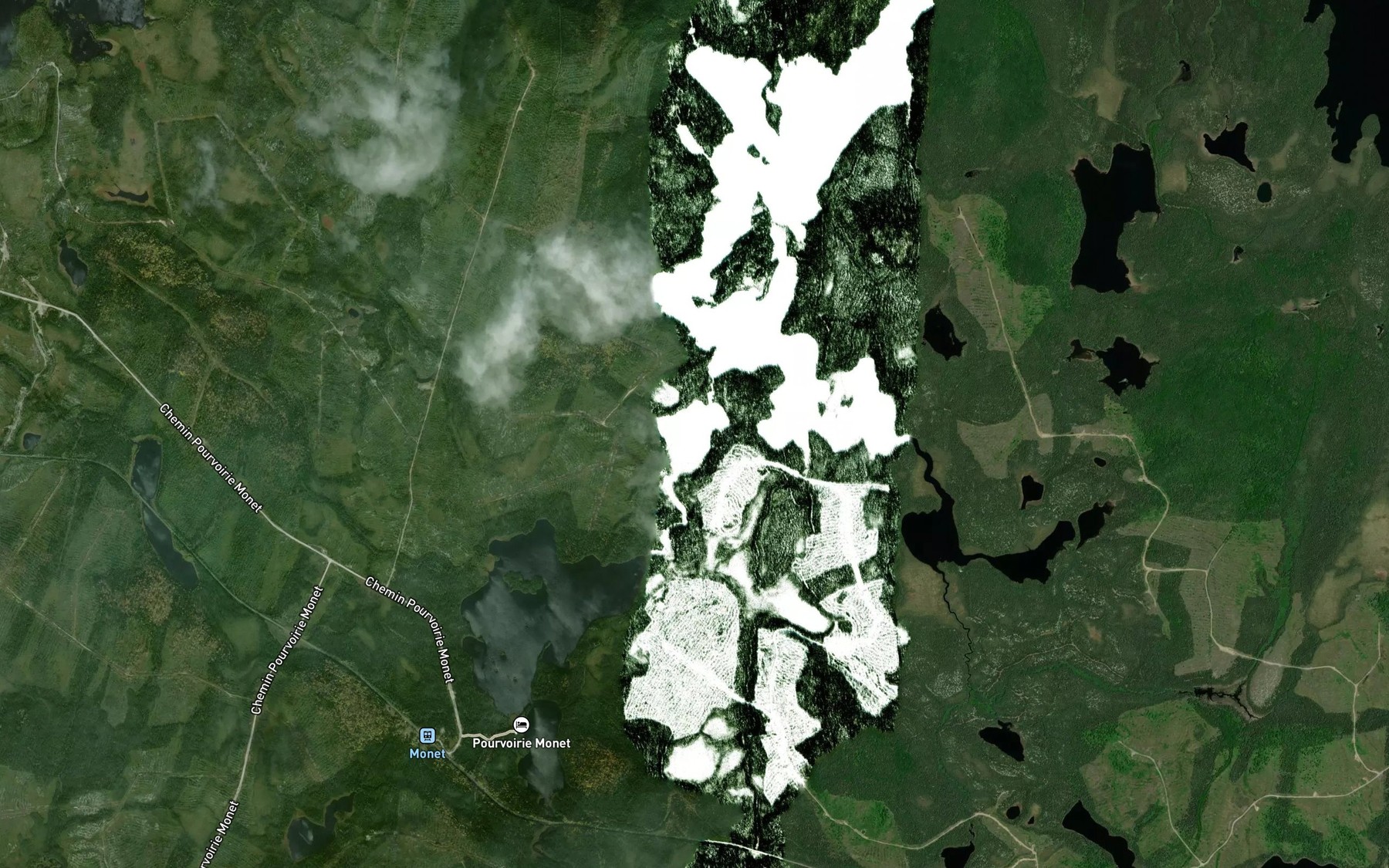 Satellite map of the Lac Robin