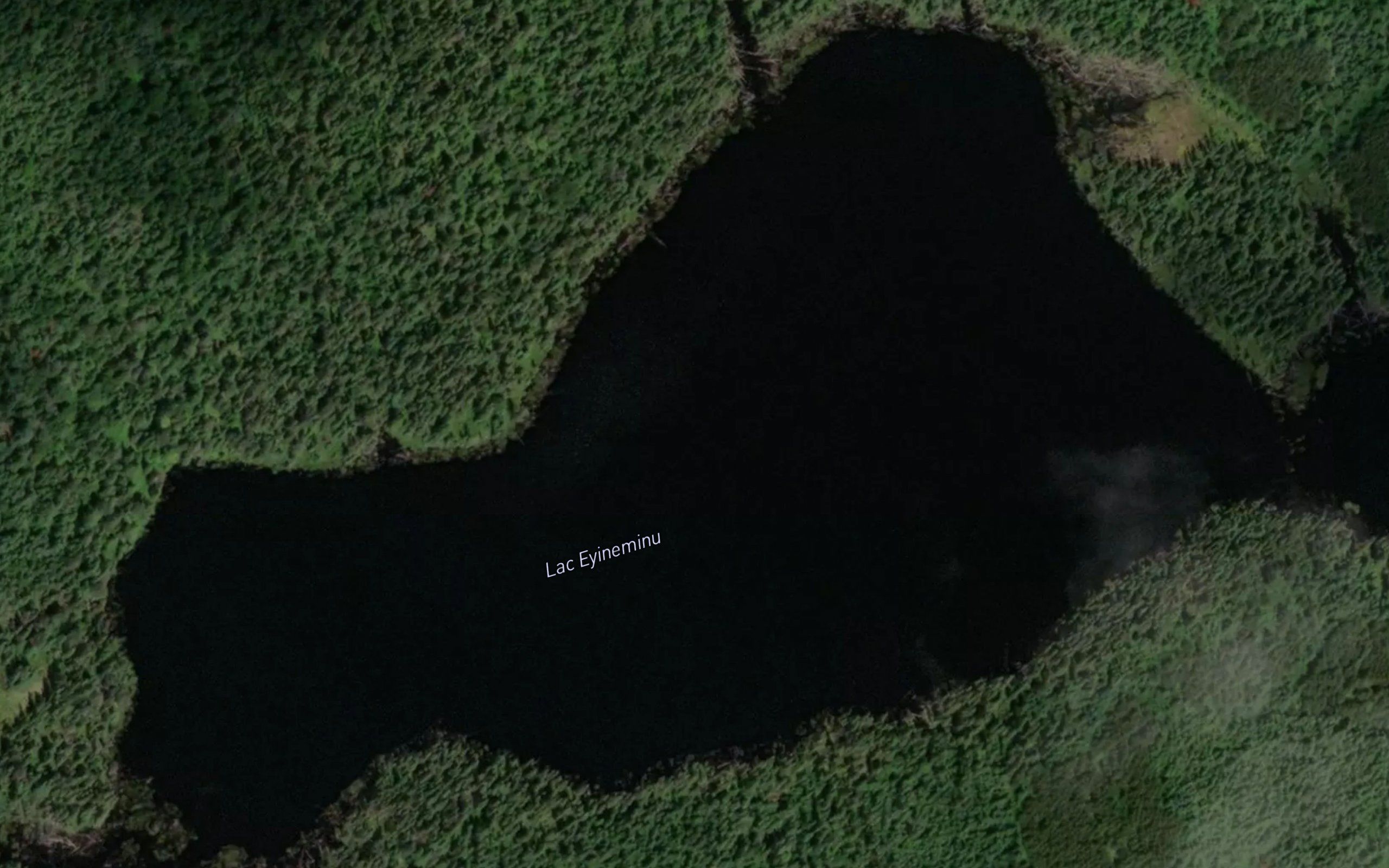 Lac Eyineminu