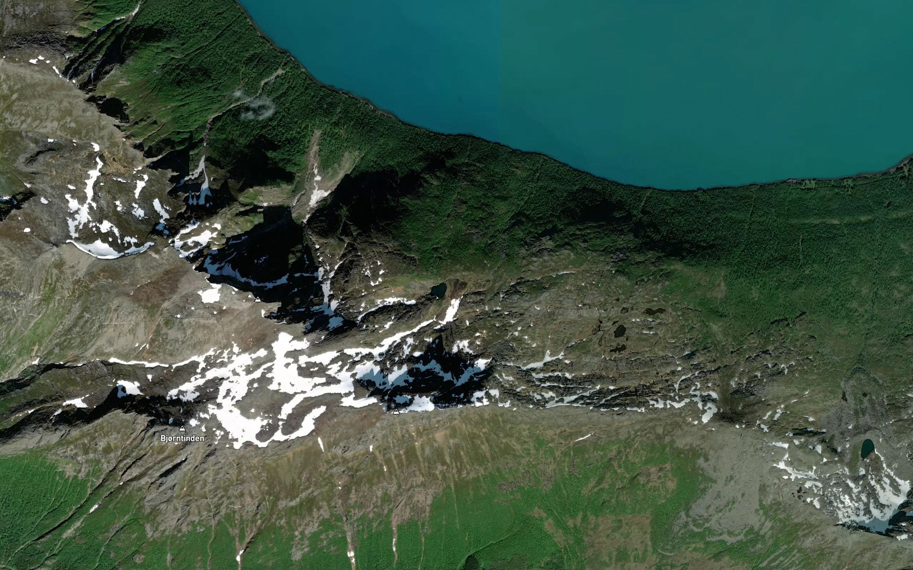 Satellite map of the Storlemvatnet