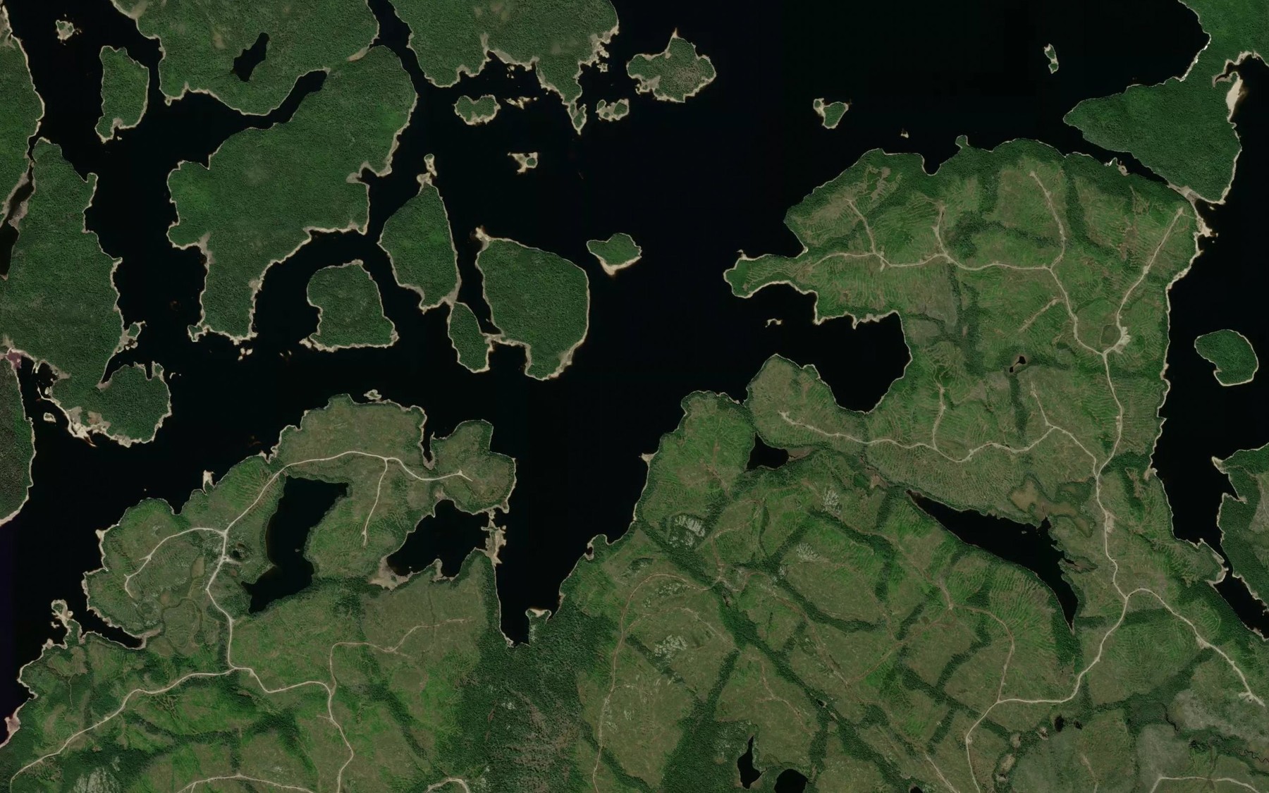 Satellite map of the Baie de la Groseille