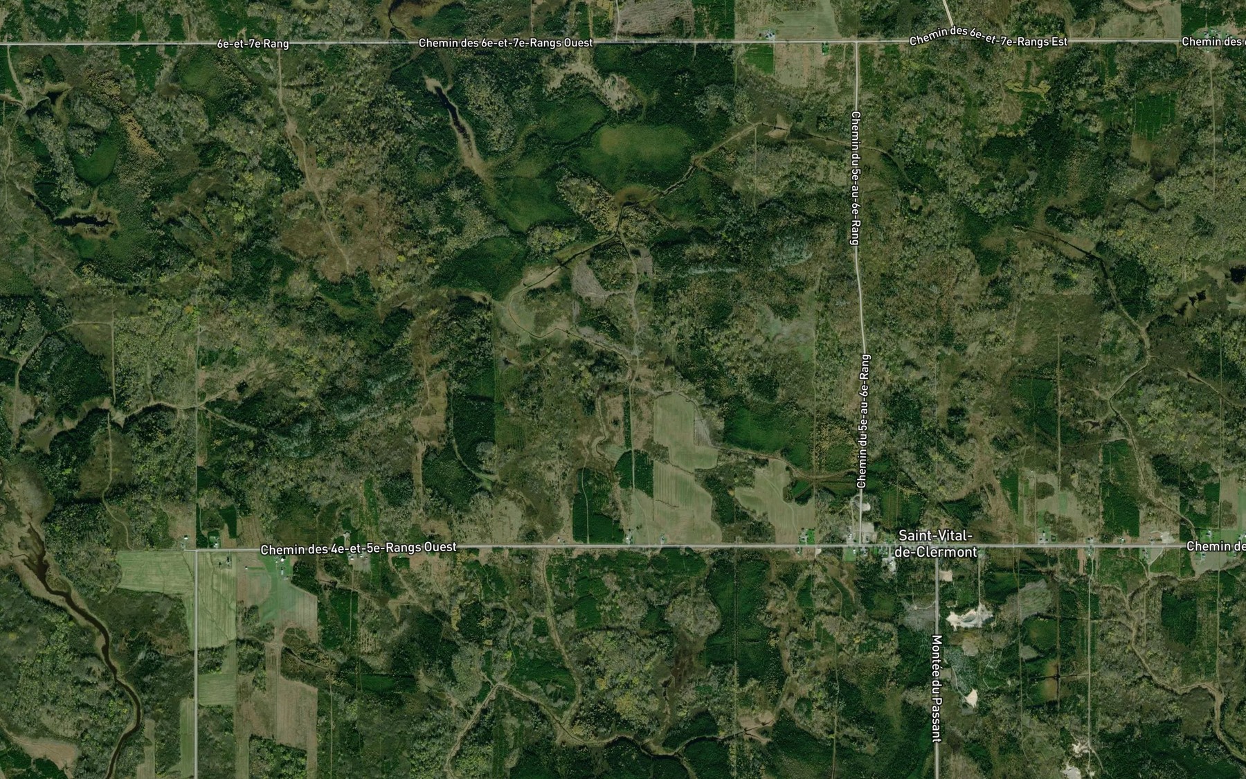 Satellite map of the Embranchement Paquette