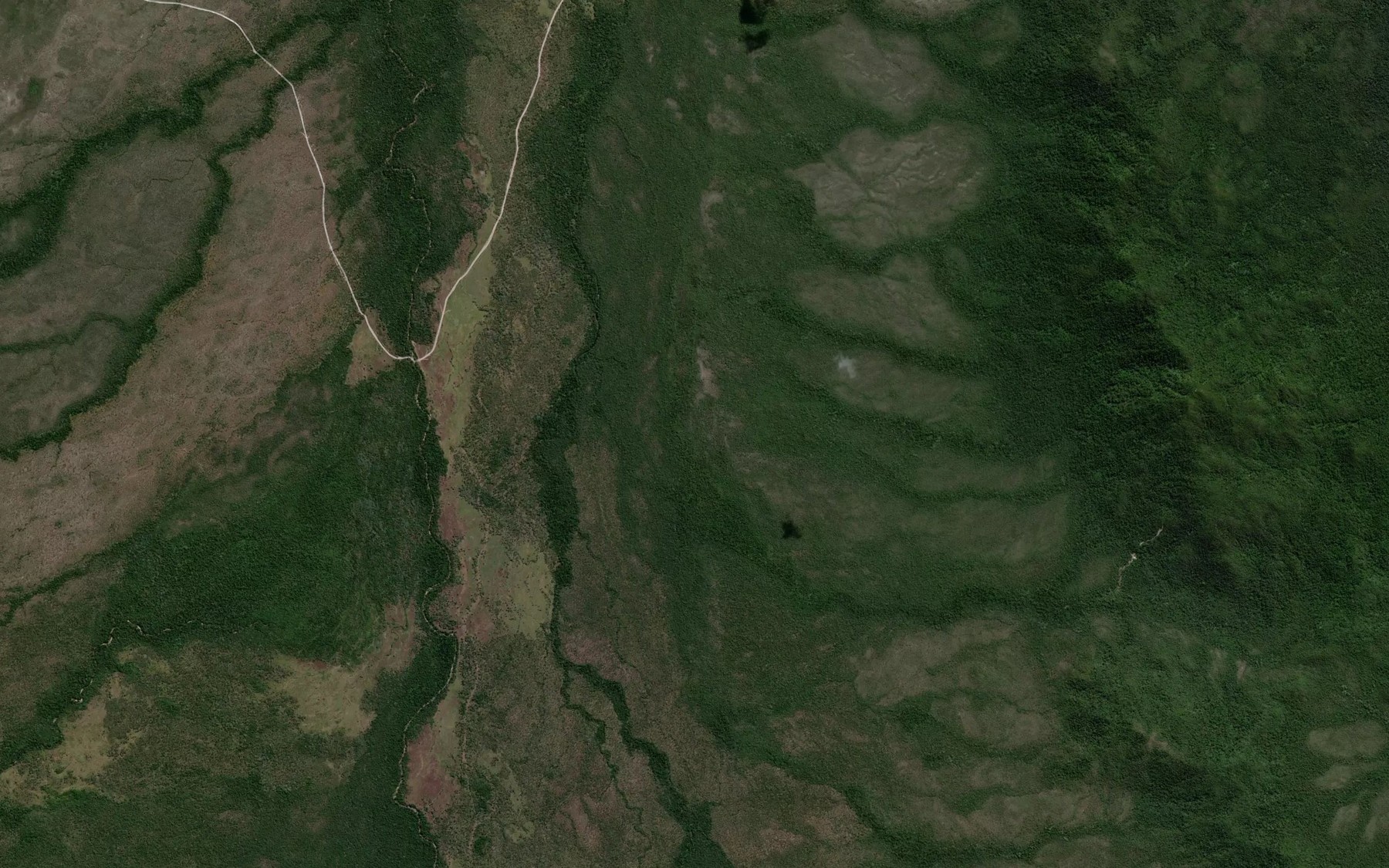 Satellite map of the Tinhare Creek