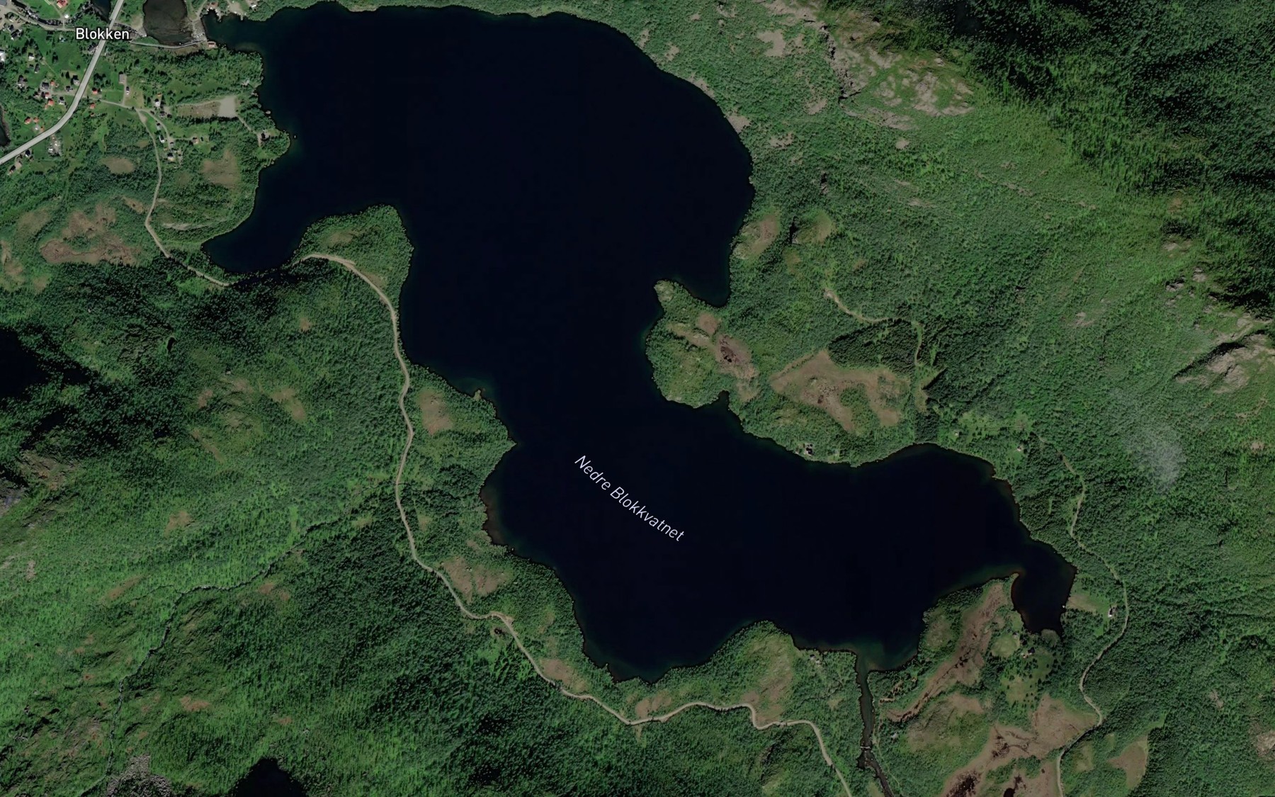 Satellite map of the Nedre Blokkvatnet