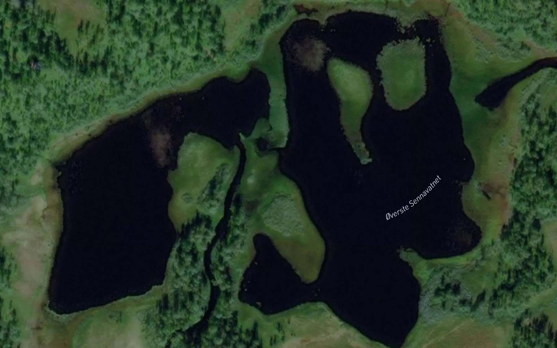 Satellite map of the Overste Sennavatnet