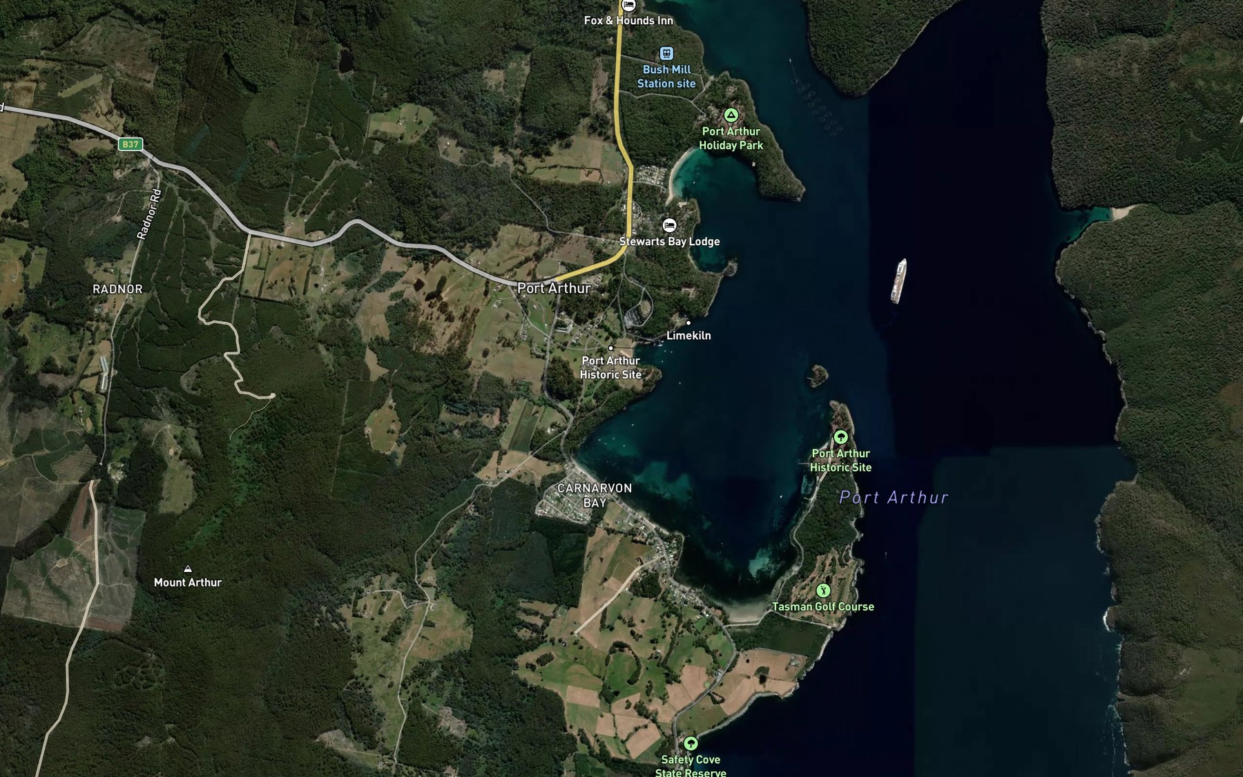 Satellite map of the Carnarvon Bay